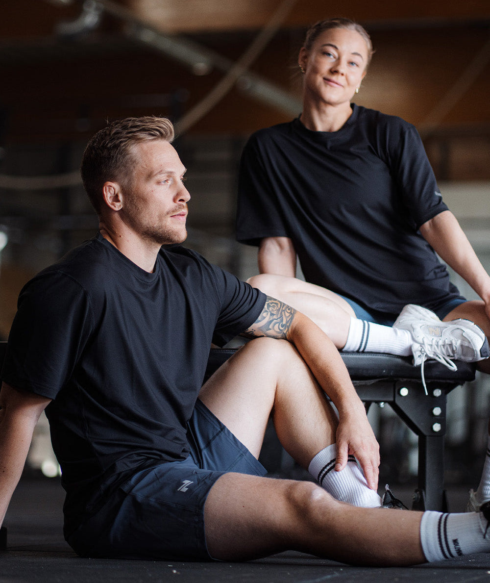 Oversize training T-Shirt - Unisex, Male 175cm / size L, Female 160cm / size XS#color_black