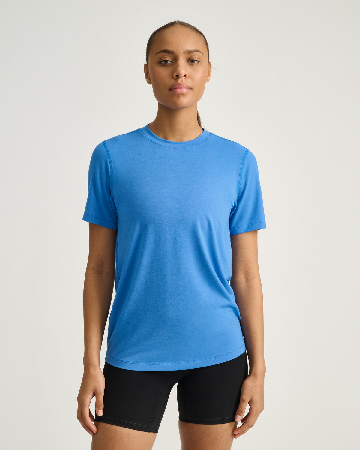 Women's Everyday Tee
Model 167 cm / size XS
#color_blue-blaze