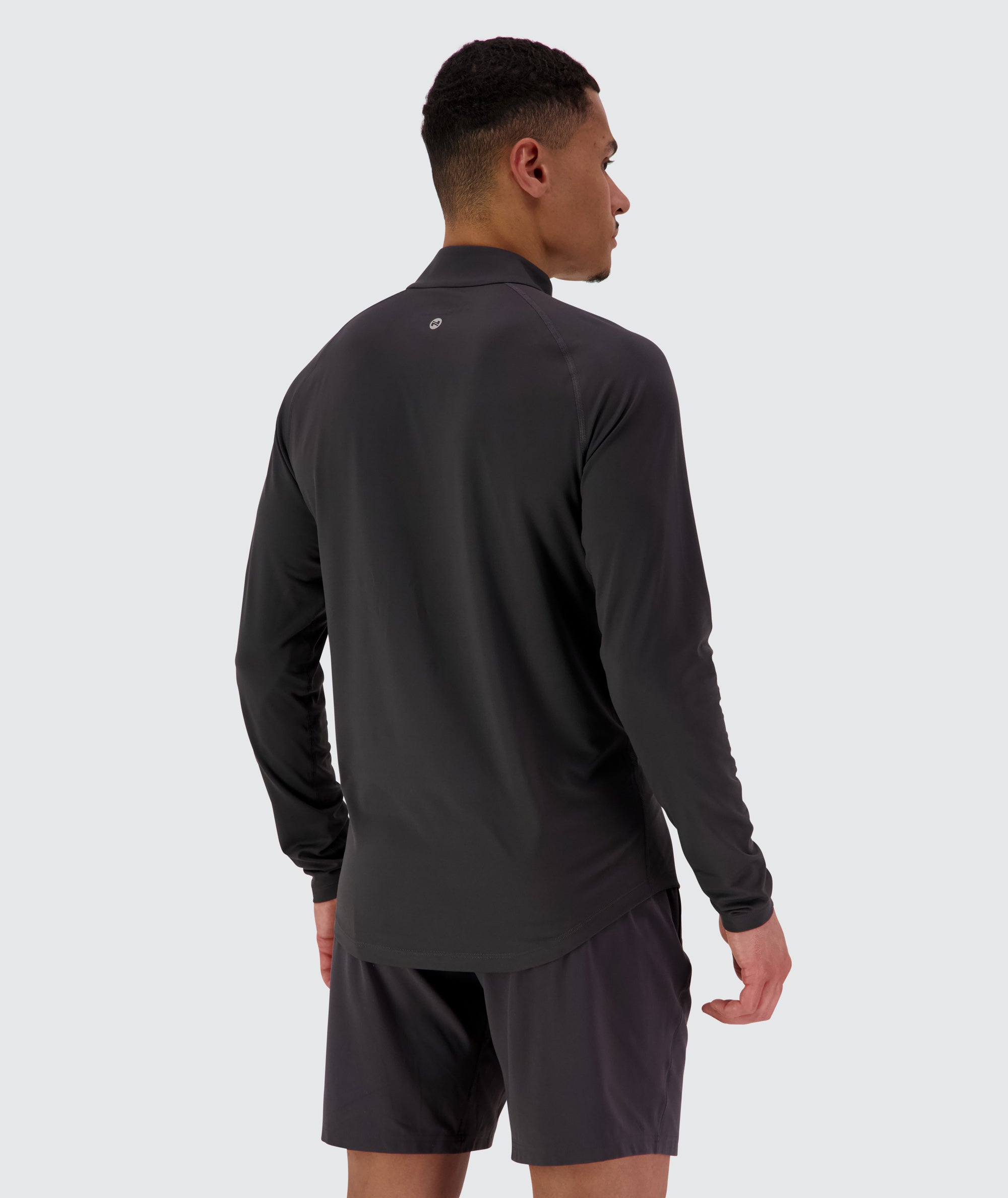 Men's light and sporty half-zip #color_gravel-grey