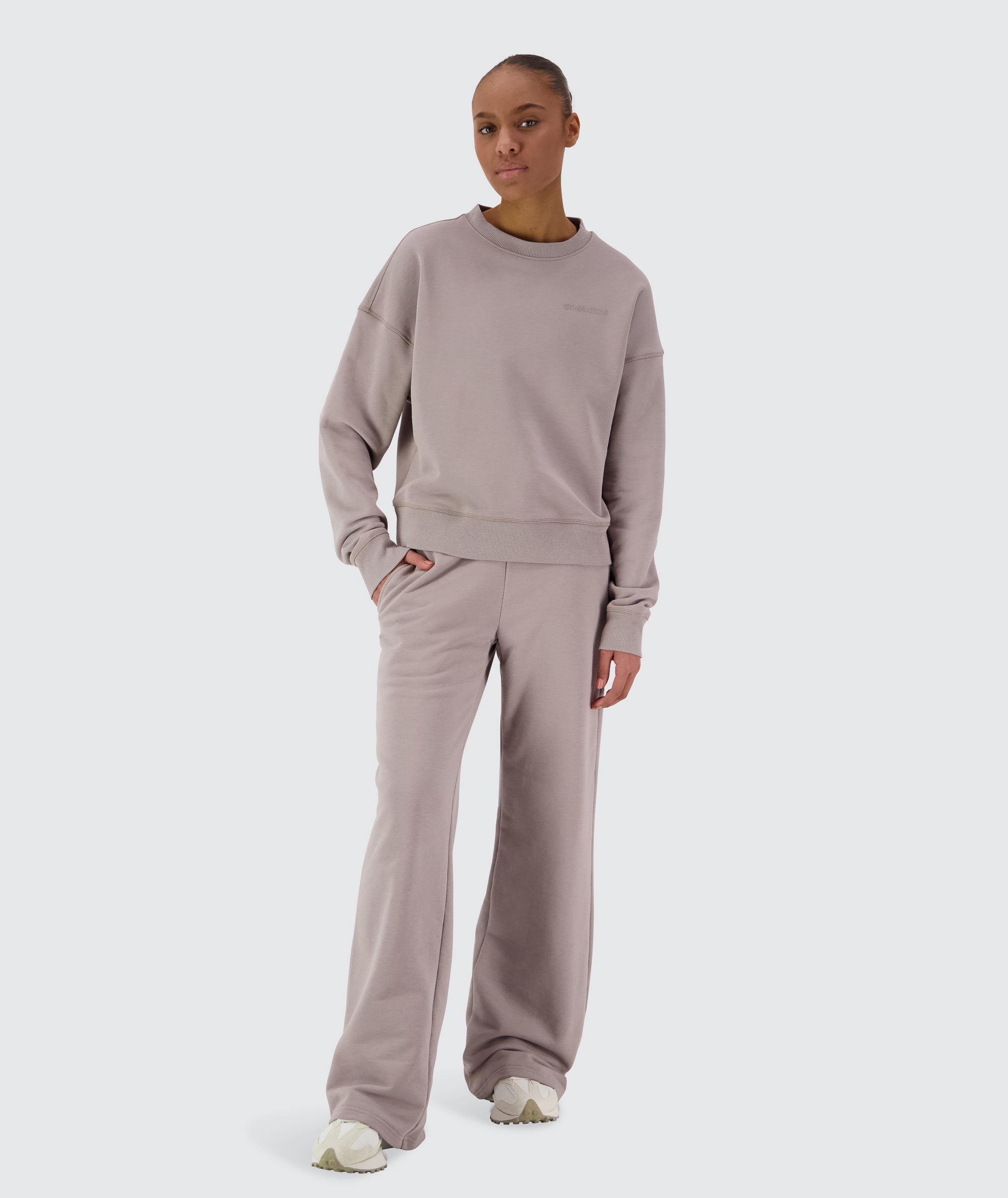 Women Crewneck #color_sand