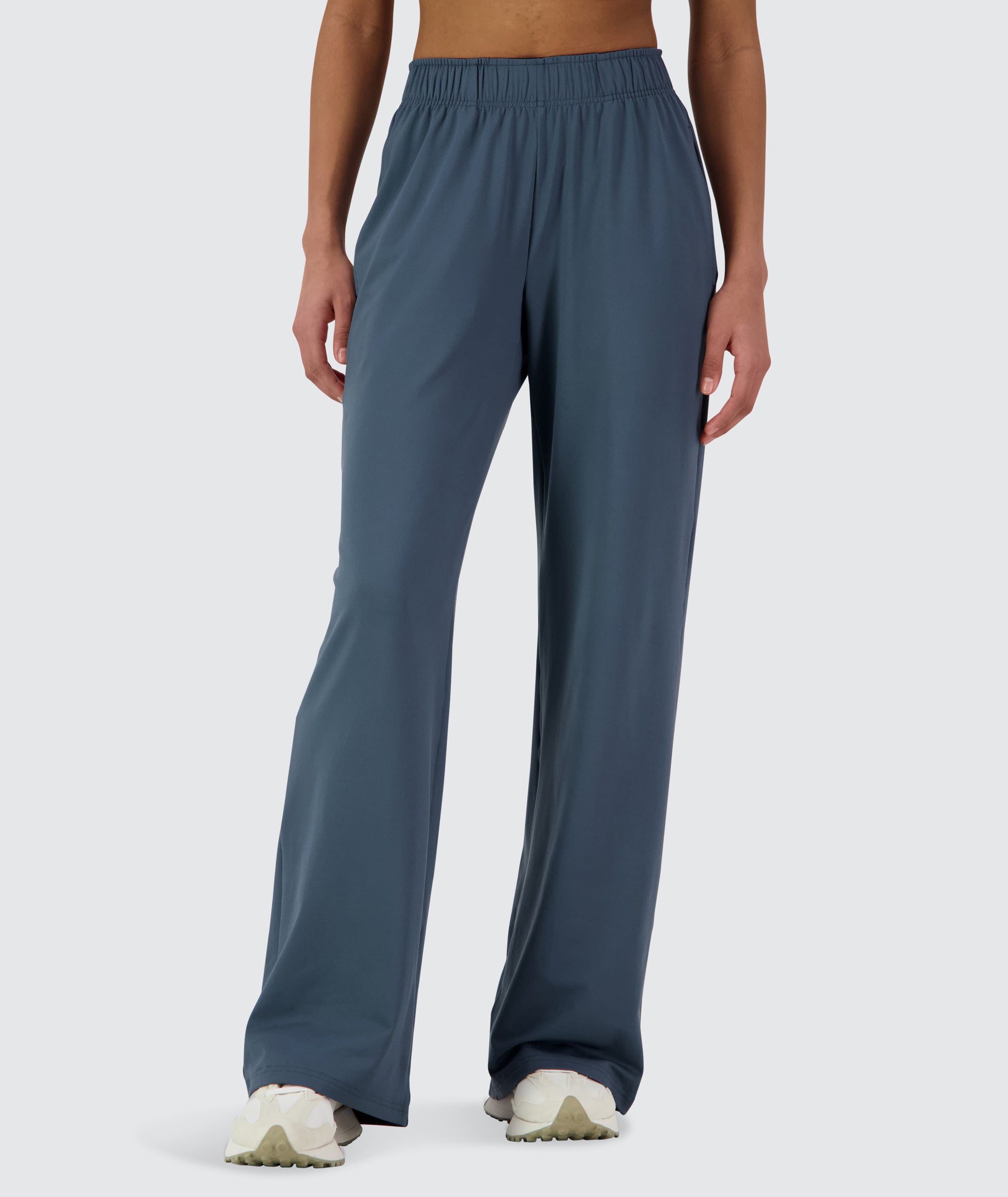 Gymnation Wideleg ComfyKnit Pants Model 167 cm / size S #color_Dusty-Navy