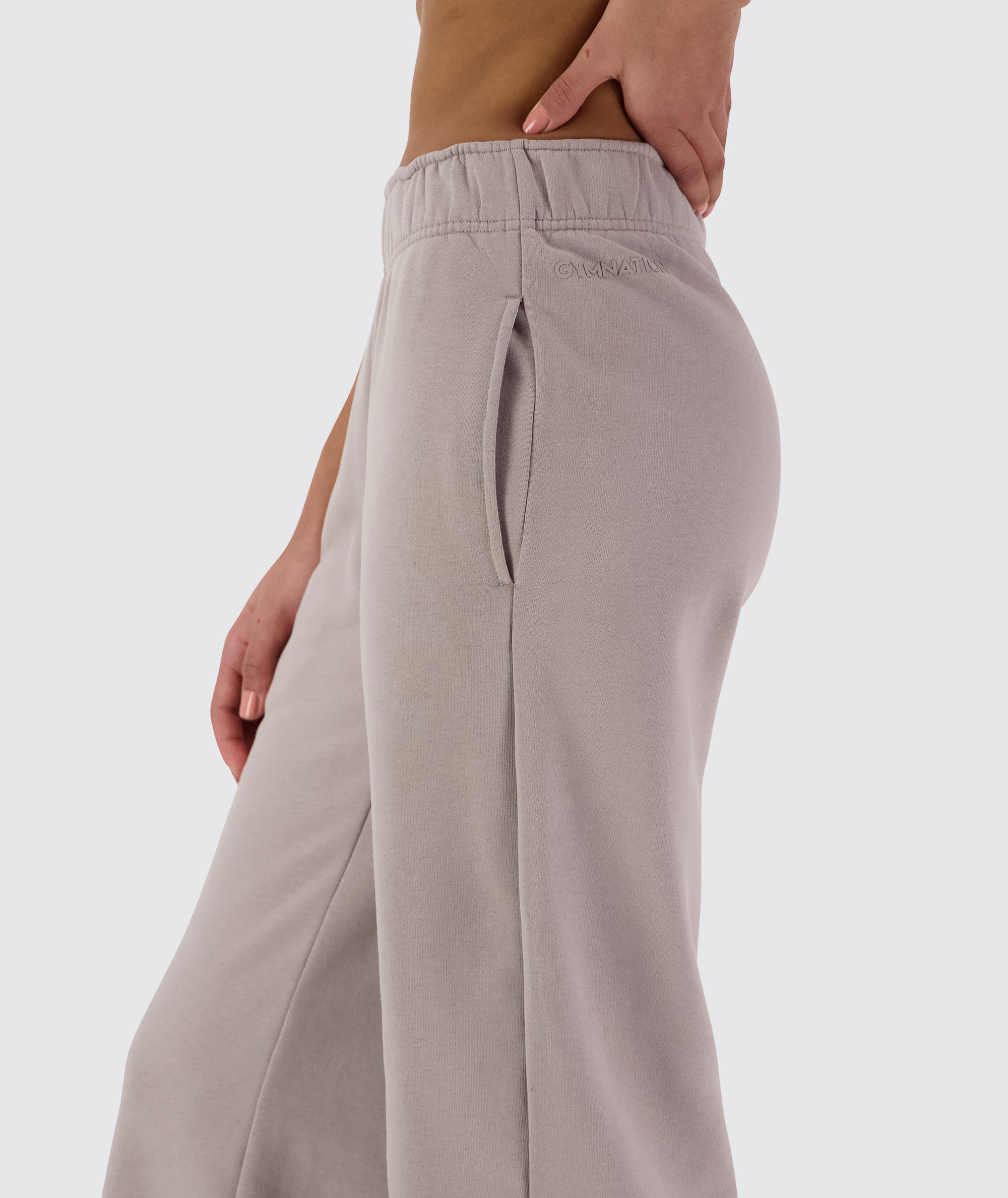 Women Wideleg Sweatpants #color_sand