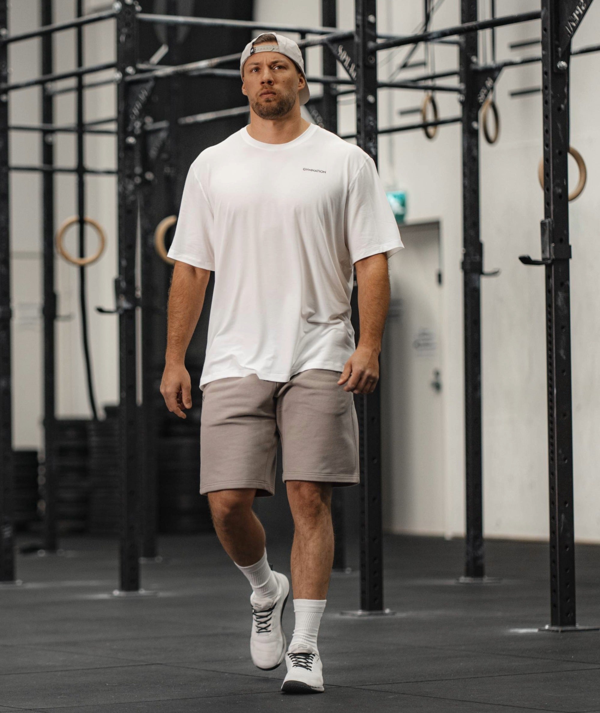 Best men's oversize t-shirt for training#color_white