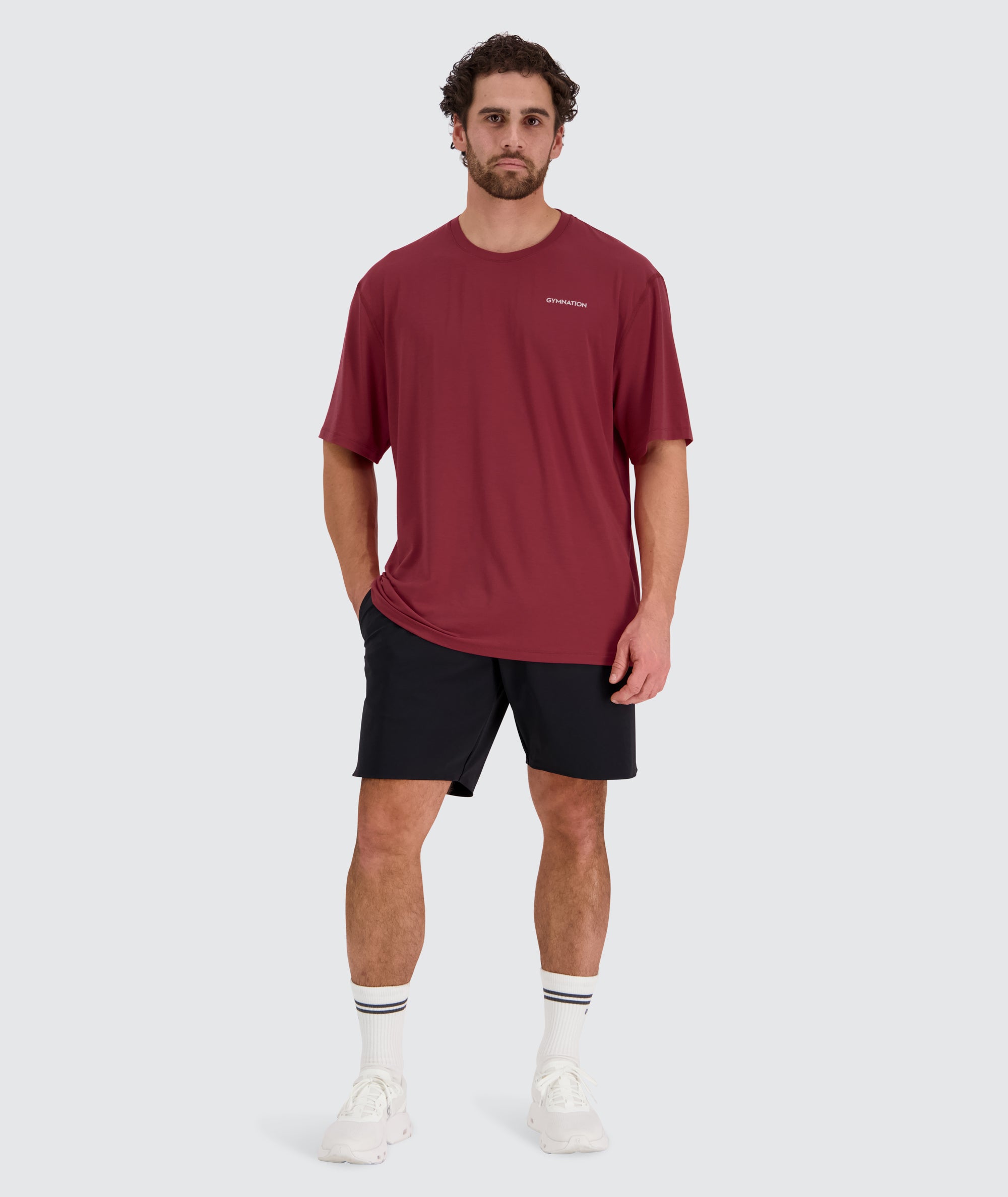 Best men's oversize t-shirt for training #color_garnet-red