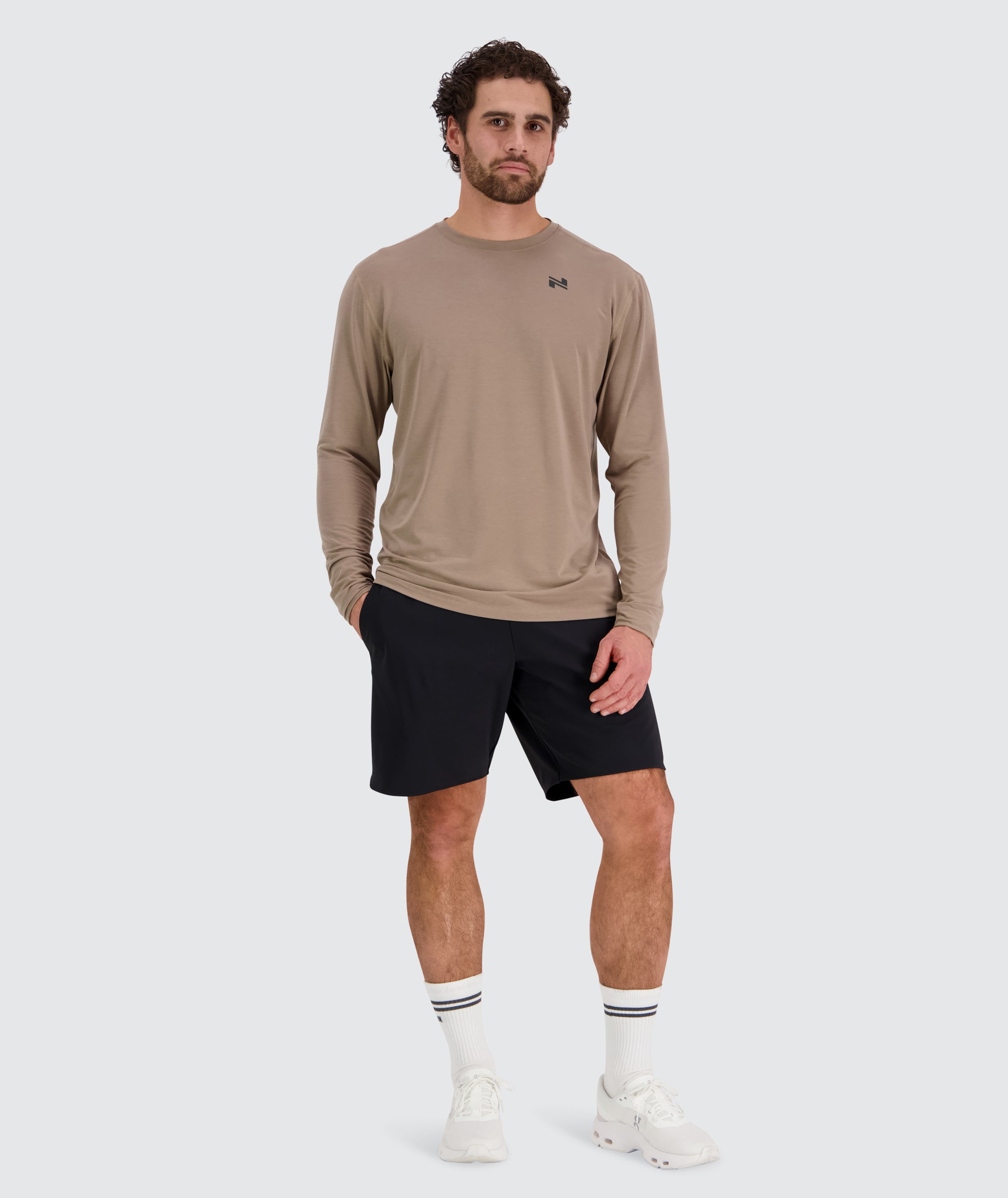 Men's Longsleeve Model 179 cm / size L#color_sand