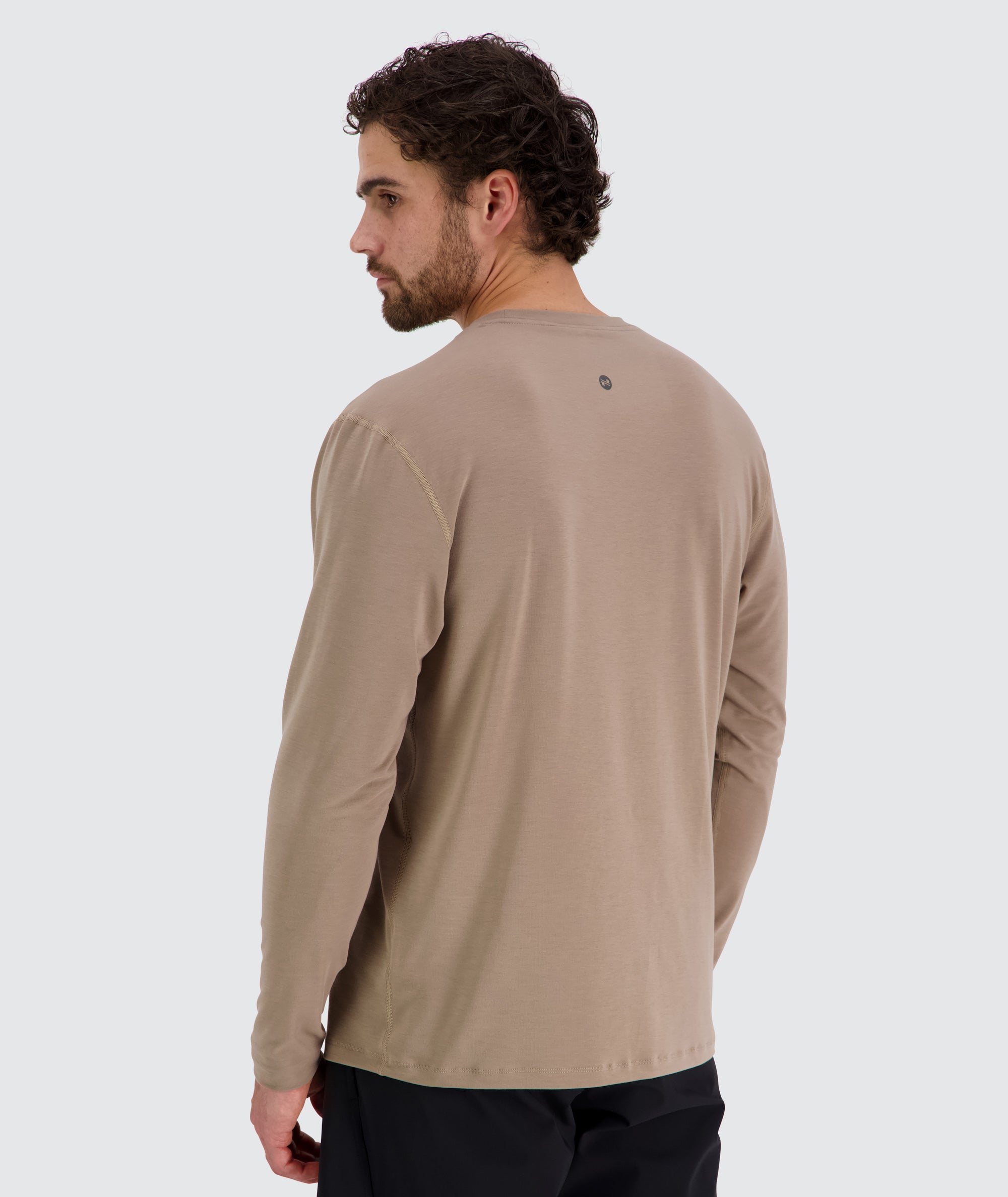 Men's Longsleeve Model 179 cm / size L#color_sand