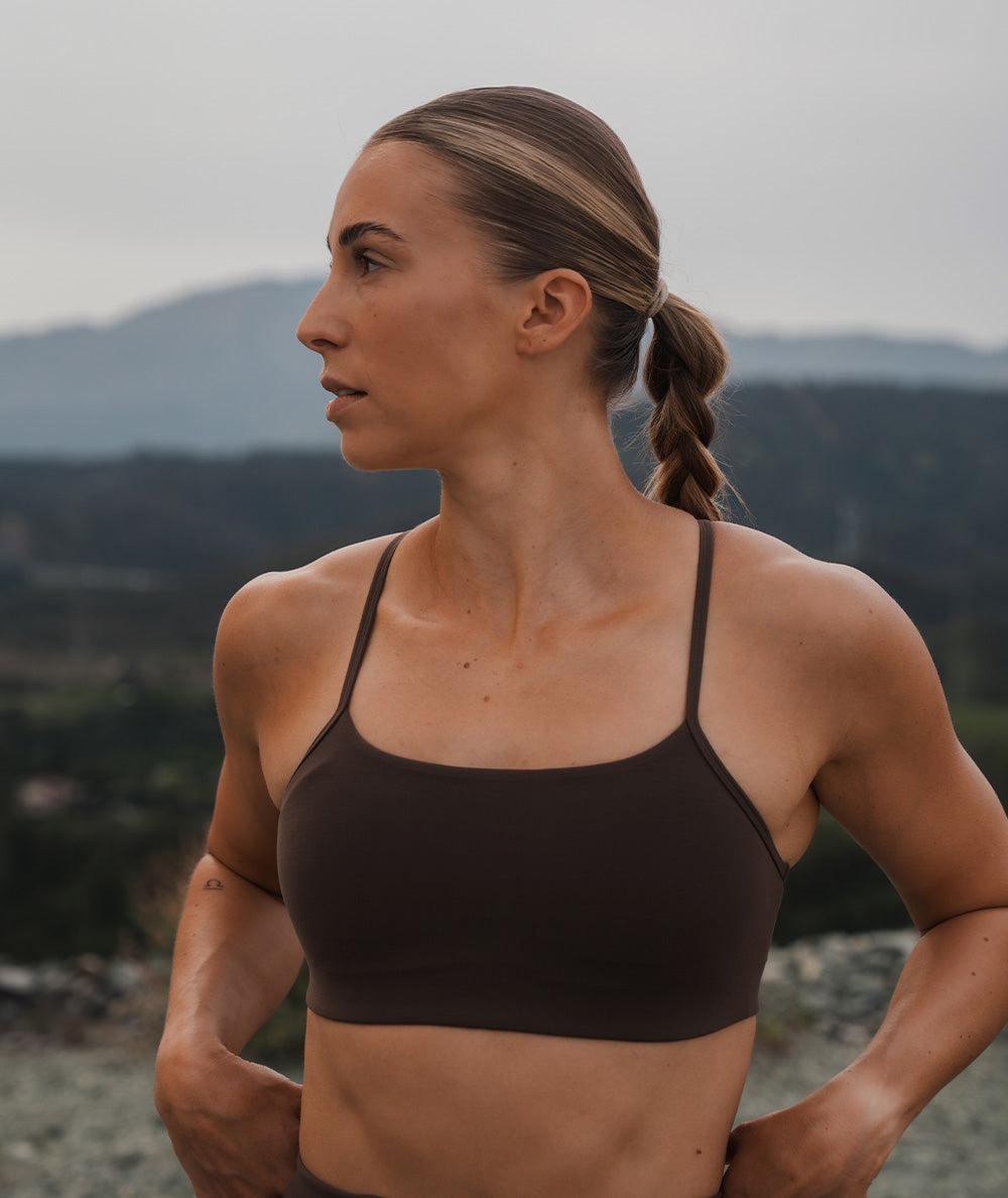 SuperSoft Sports Bra, Model 176 cm / size S#color_coffee-bean