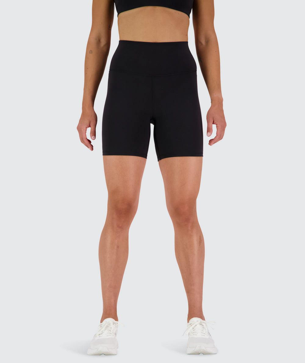 Supersoft shorts for women, Model 176 cm / size S#color_black