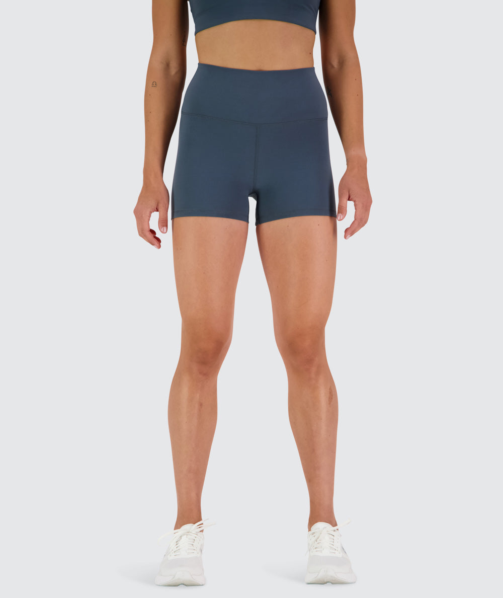 Short supersoft shorts, Model 176 cm / size S#color_dusty-navy
