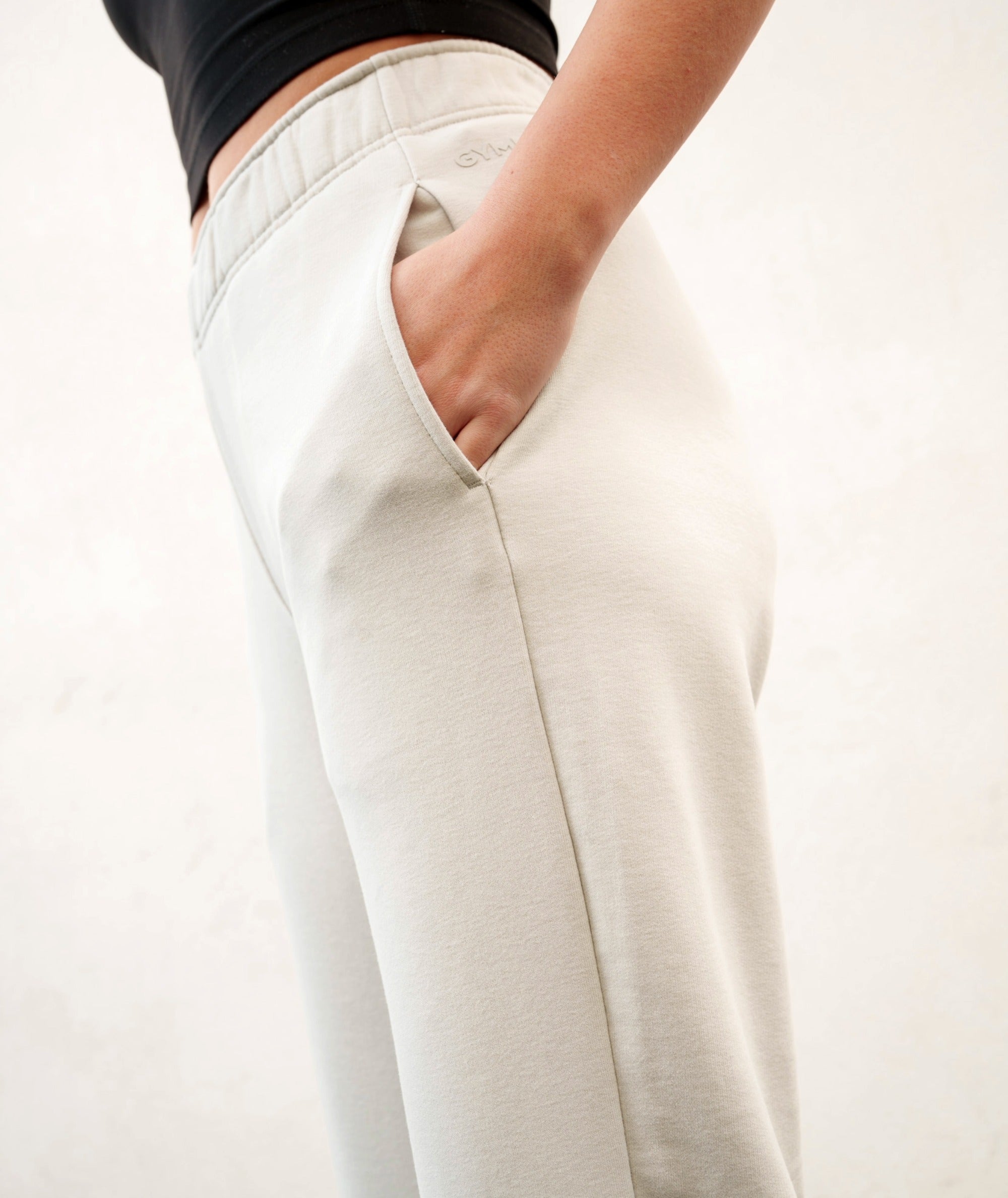 Women Wideleg Sweatpants #color_cool-grey