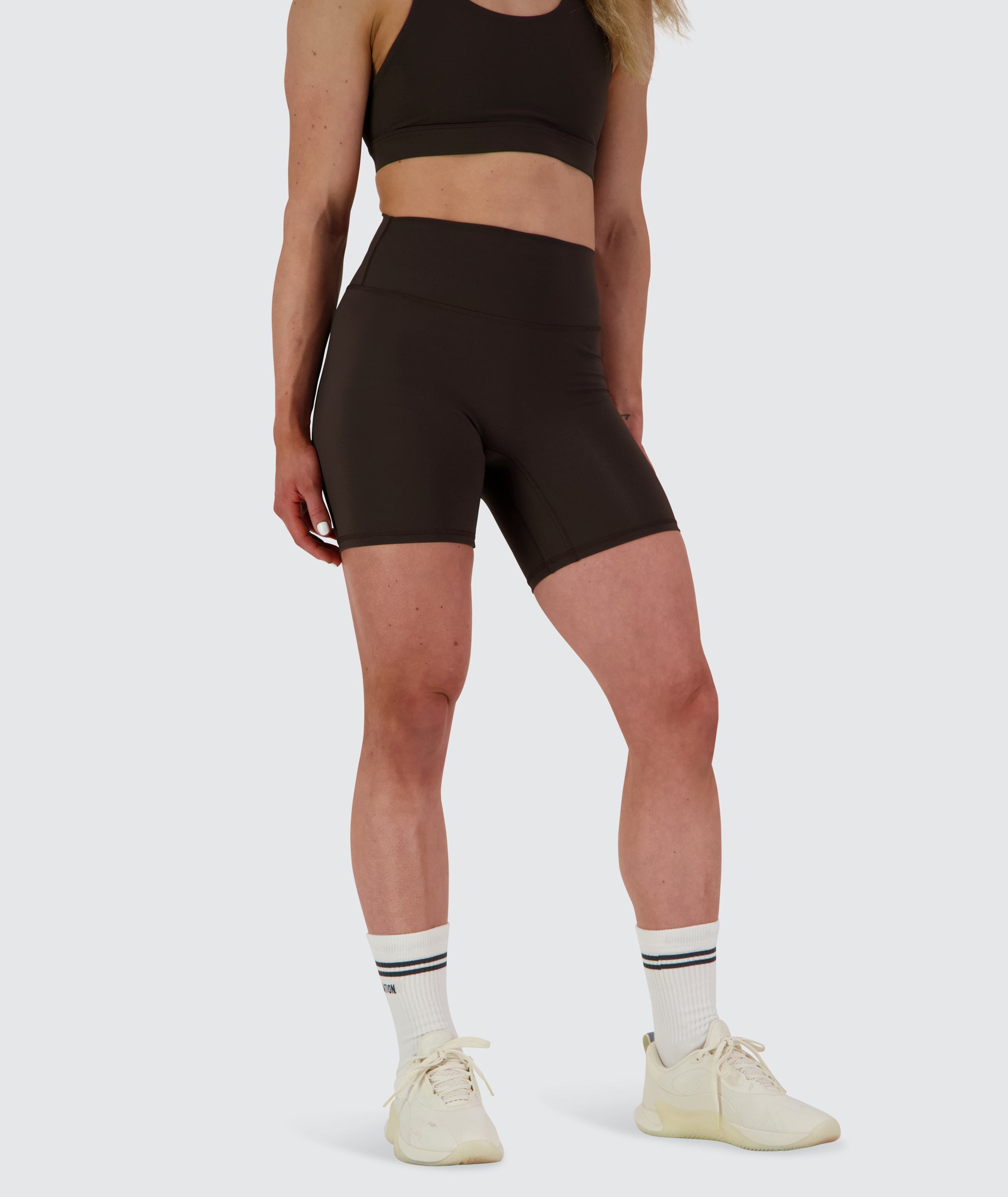 Women's EveryForm Shorts #color_moody-espresso