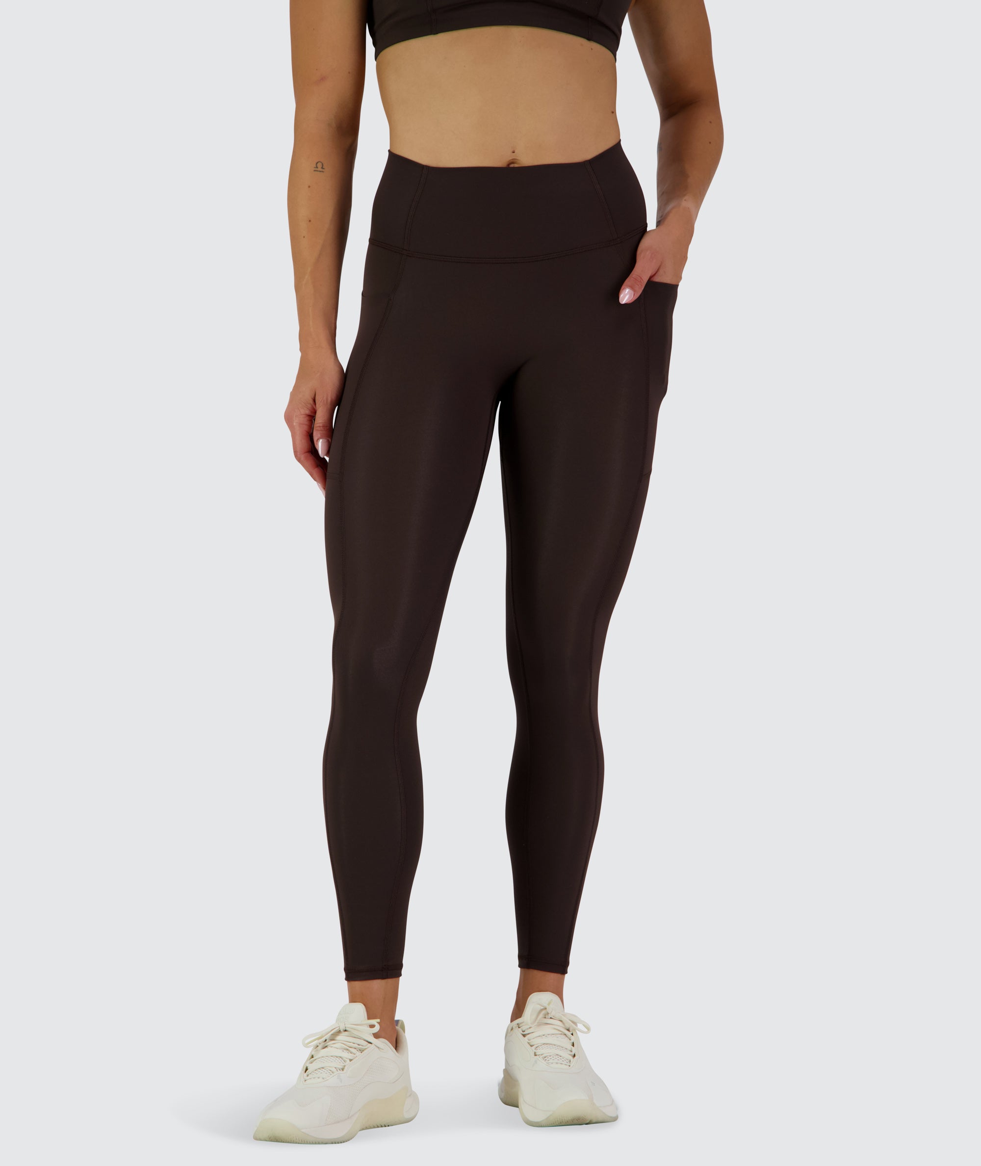 EveryForm Pocket Tights #color_moody-espresso