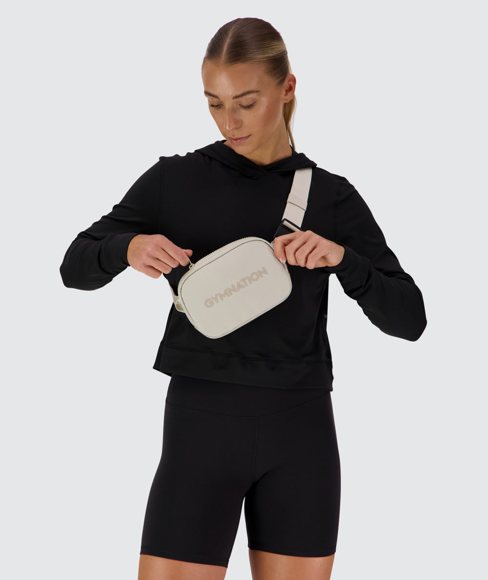 Spacious fanny bag for the summer#color_oat