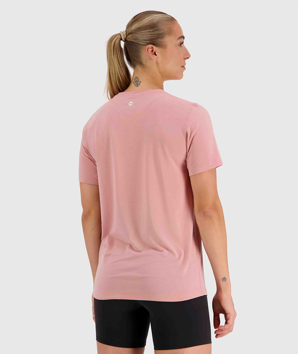 Gymnation everyday tee, Model 176 cm / size S#color_mauve-pink