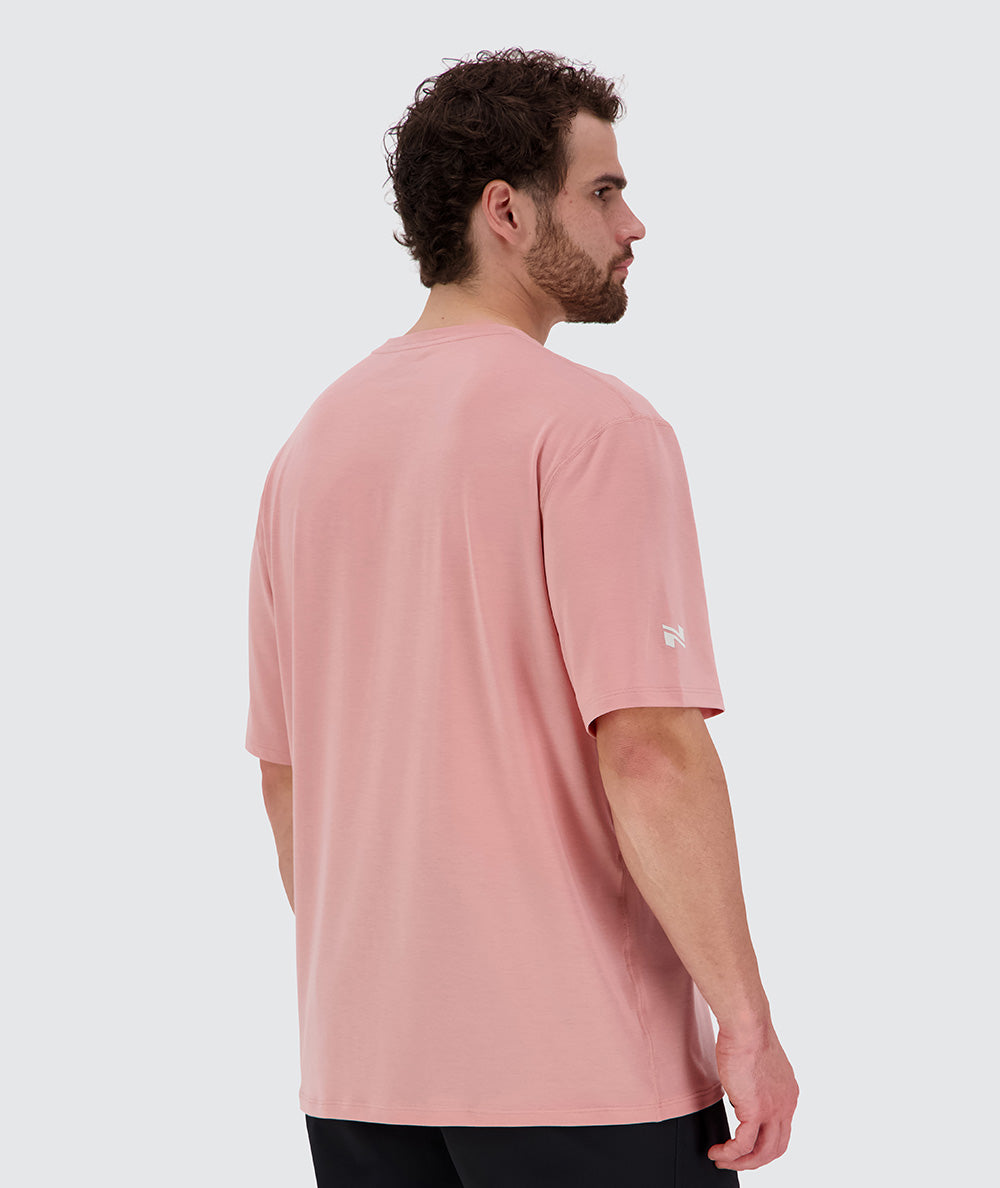 Oversized t-shirt for sports, Model 179 cm / size L#color_mauve-pink