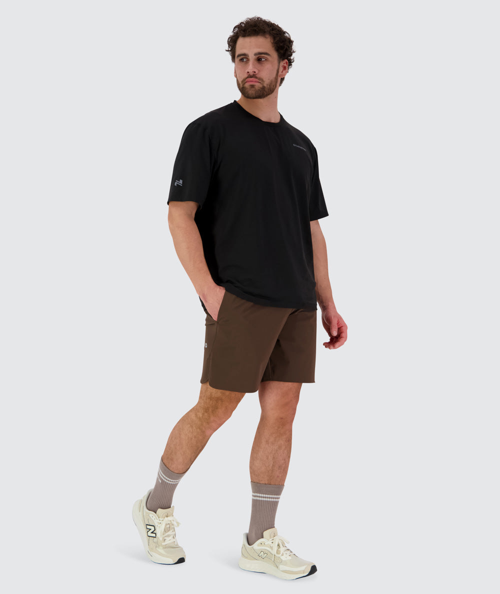 Men's performance shorts#color_coffee-bean