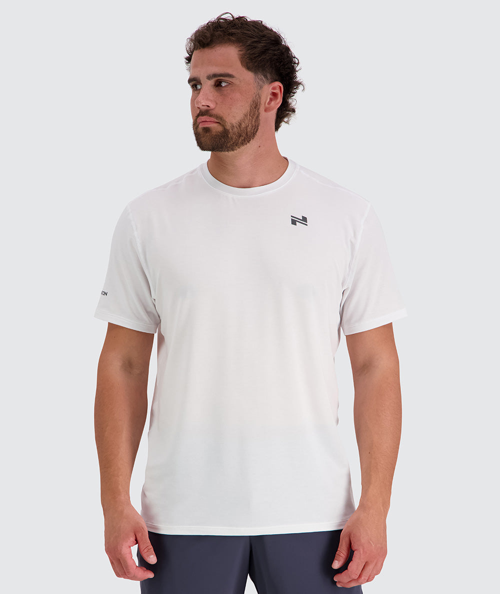 Bestseller Men's Training T-Shirt, Model 179 cm / size L#color_white