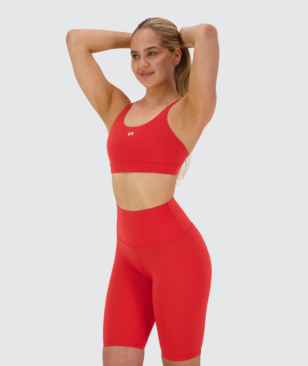 Strappy Sports Bra, Model 173 cm / size S#color_candy-red