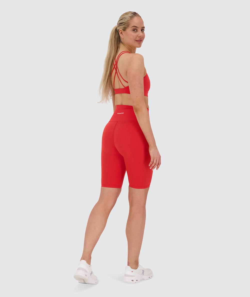 Strappy Sports Bra, Model 173 cm / size S#color_candy-red