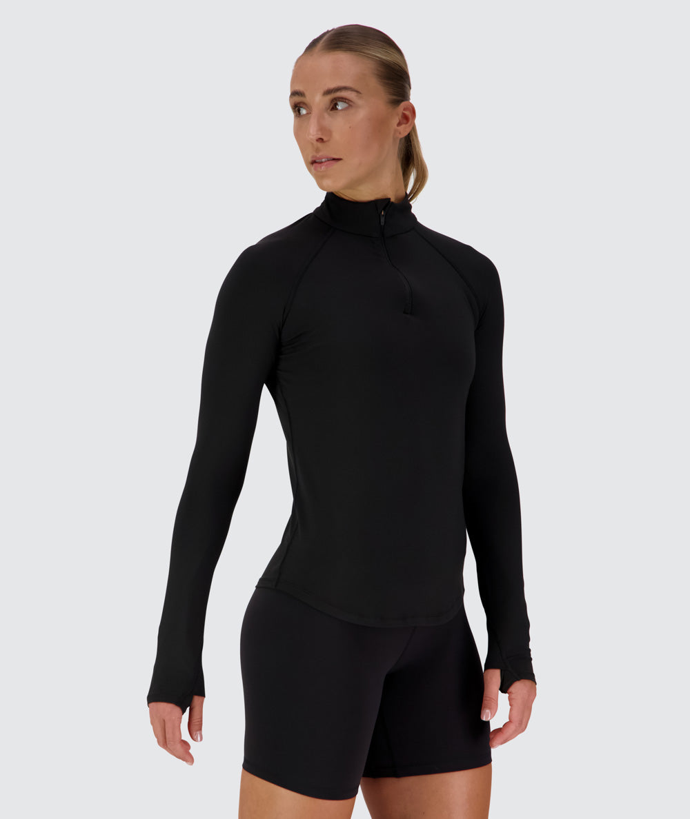 Women's super comfy half-zip, Model 176 cm / size S#color_black