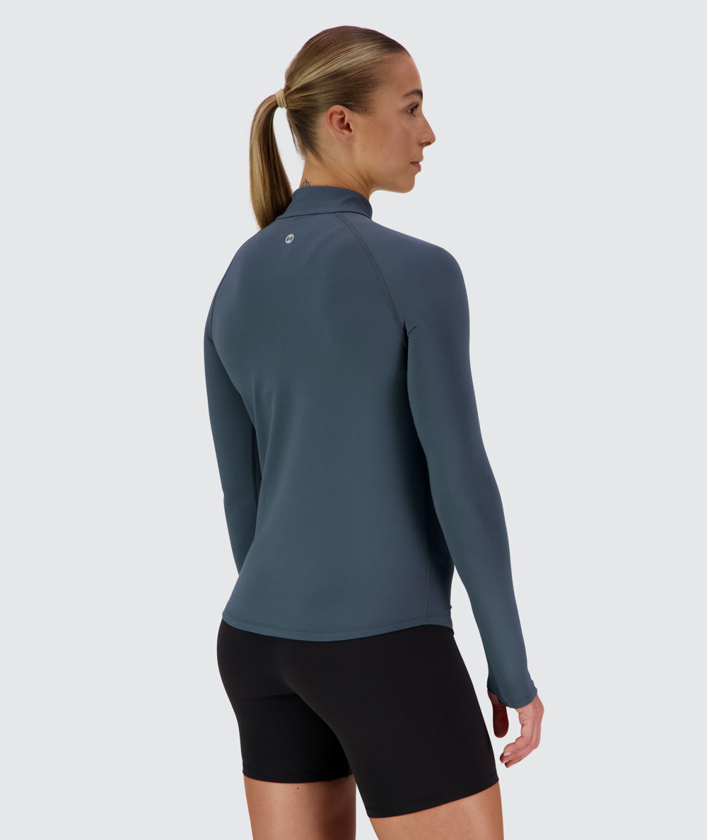 Women's super comfy half-zip, Model 176 cm / size S#color_dusty-navy