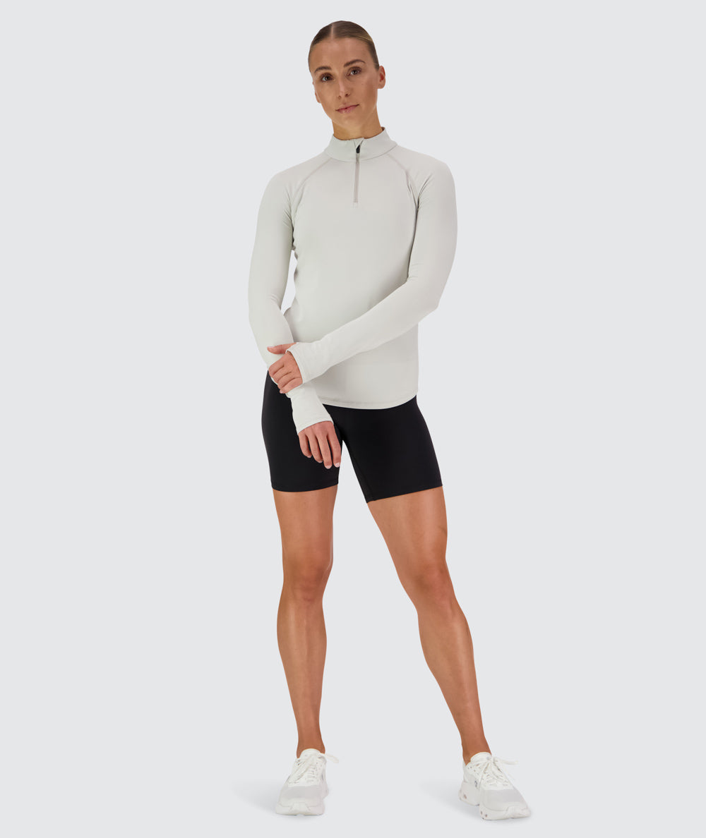Women's super comfy half-zip, Model 176 cm / size S#color_fog