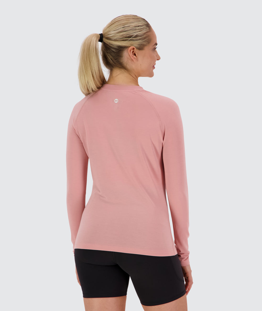 Women's training longsleeve, Model 173 cm / size S #color_mauve-pink