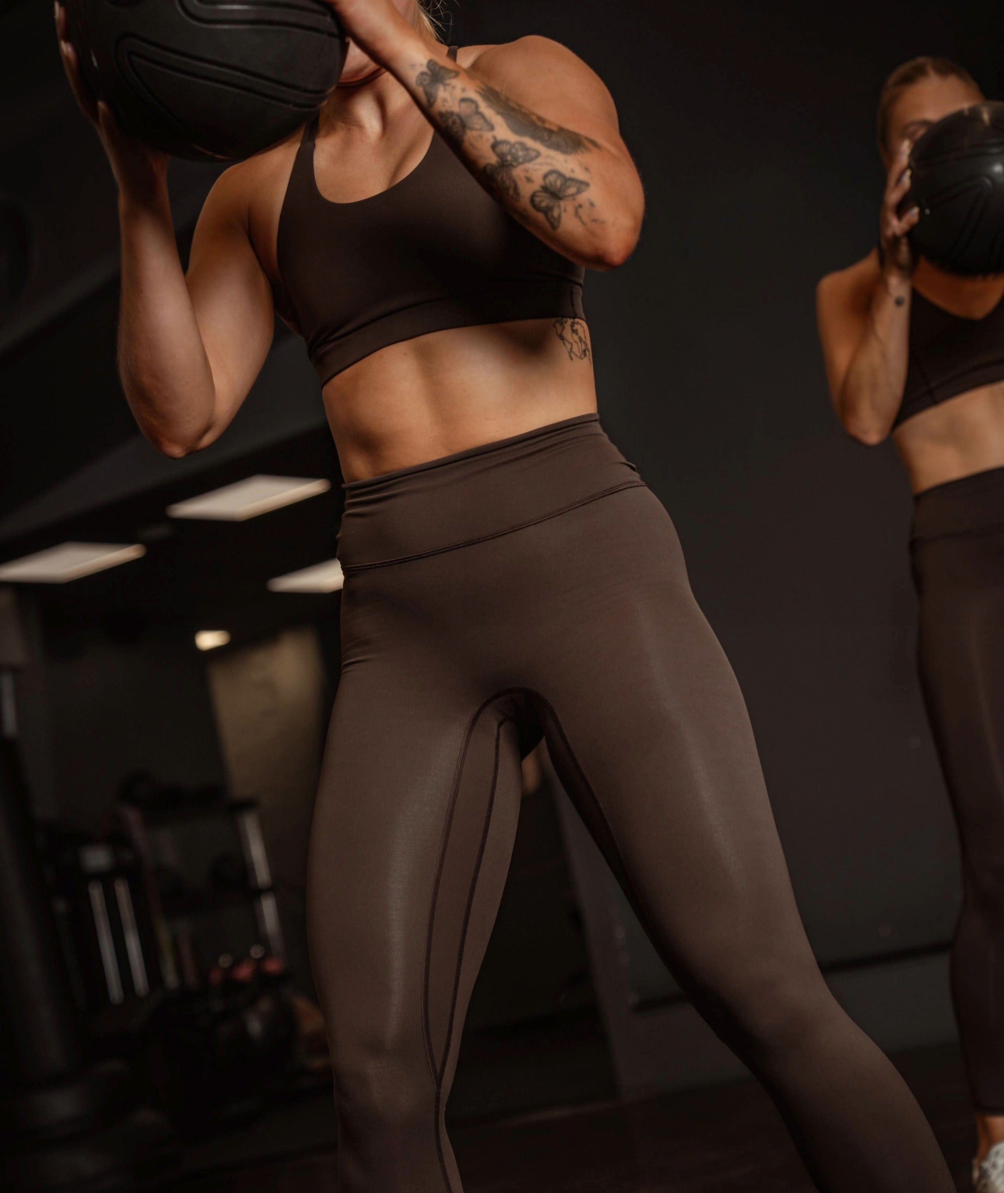 EveryForm Tights #color_moody-espresso