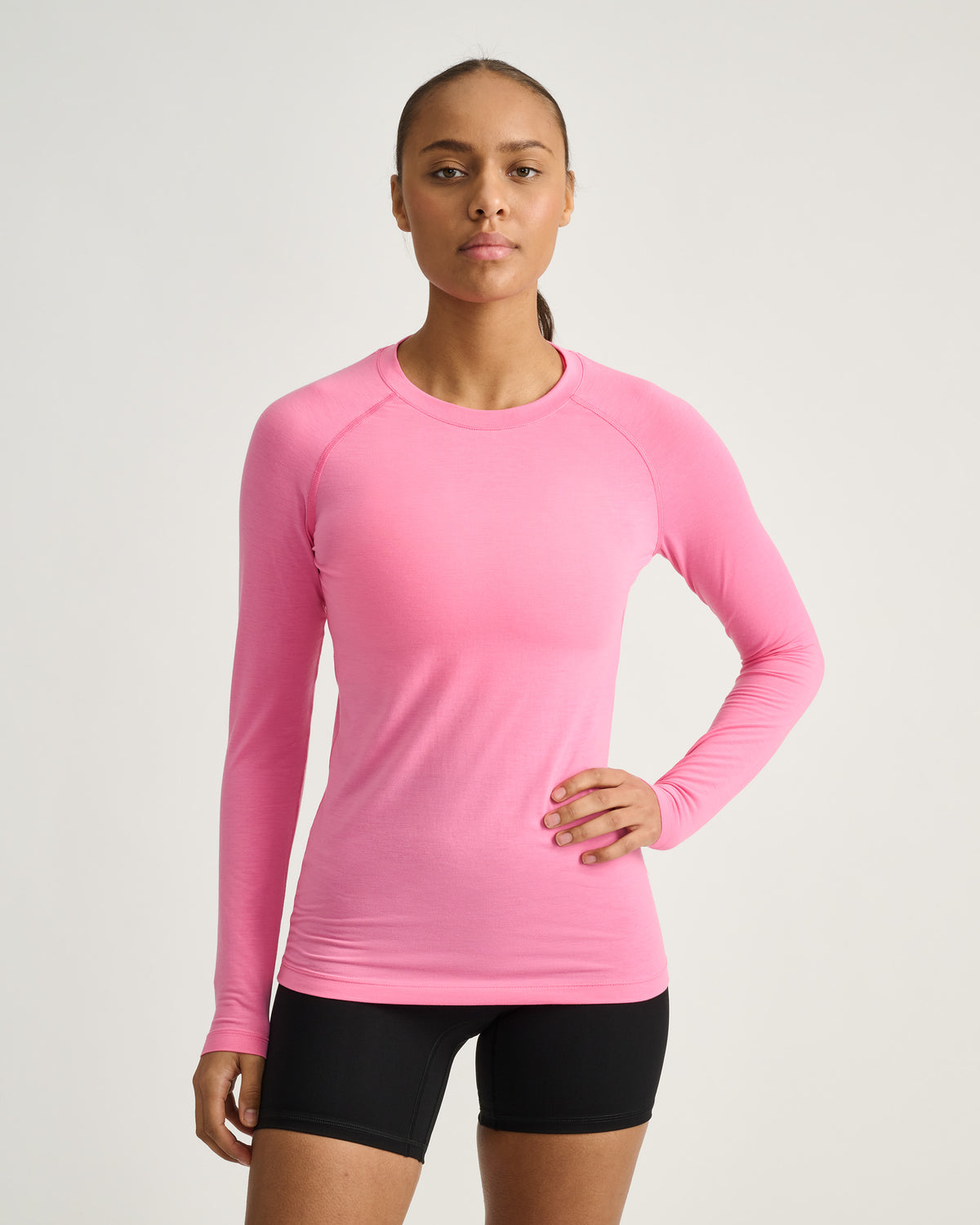 Women's training longsleeve Model 167 cm / size XS #color_candy-pink