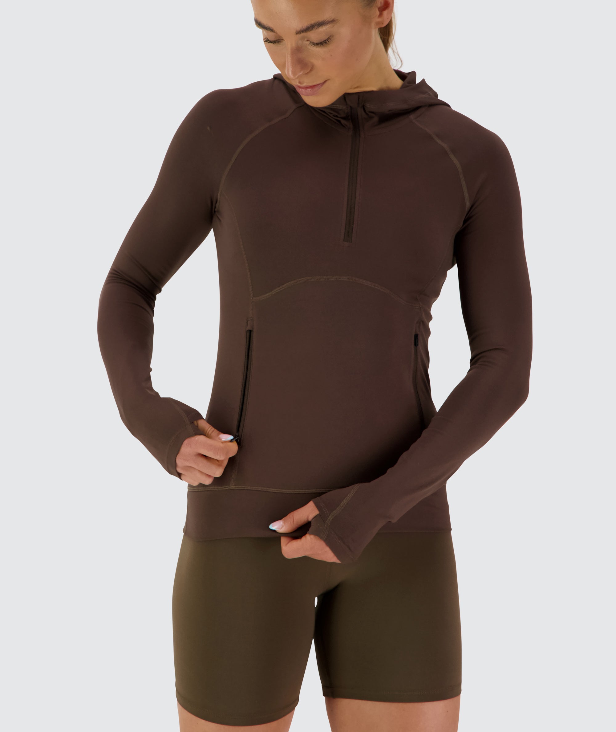 Women's comfy hoodie for training #color_coffee-bean