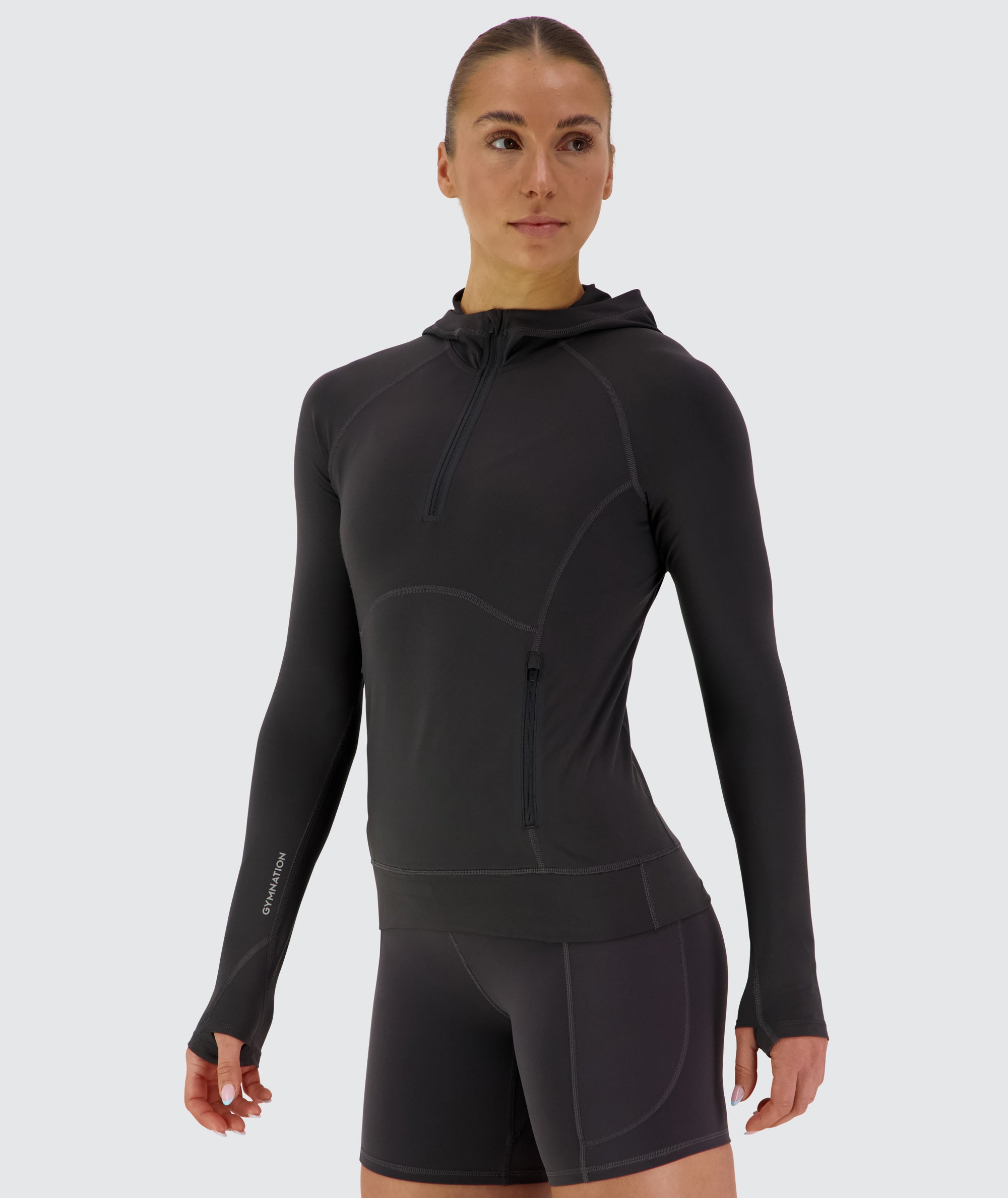 Women's comfy hoodie for training #color_gravel-grey