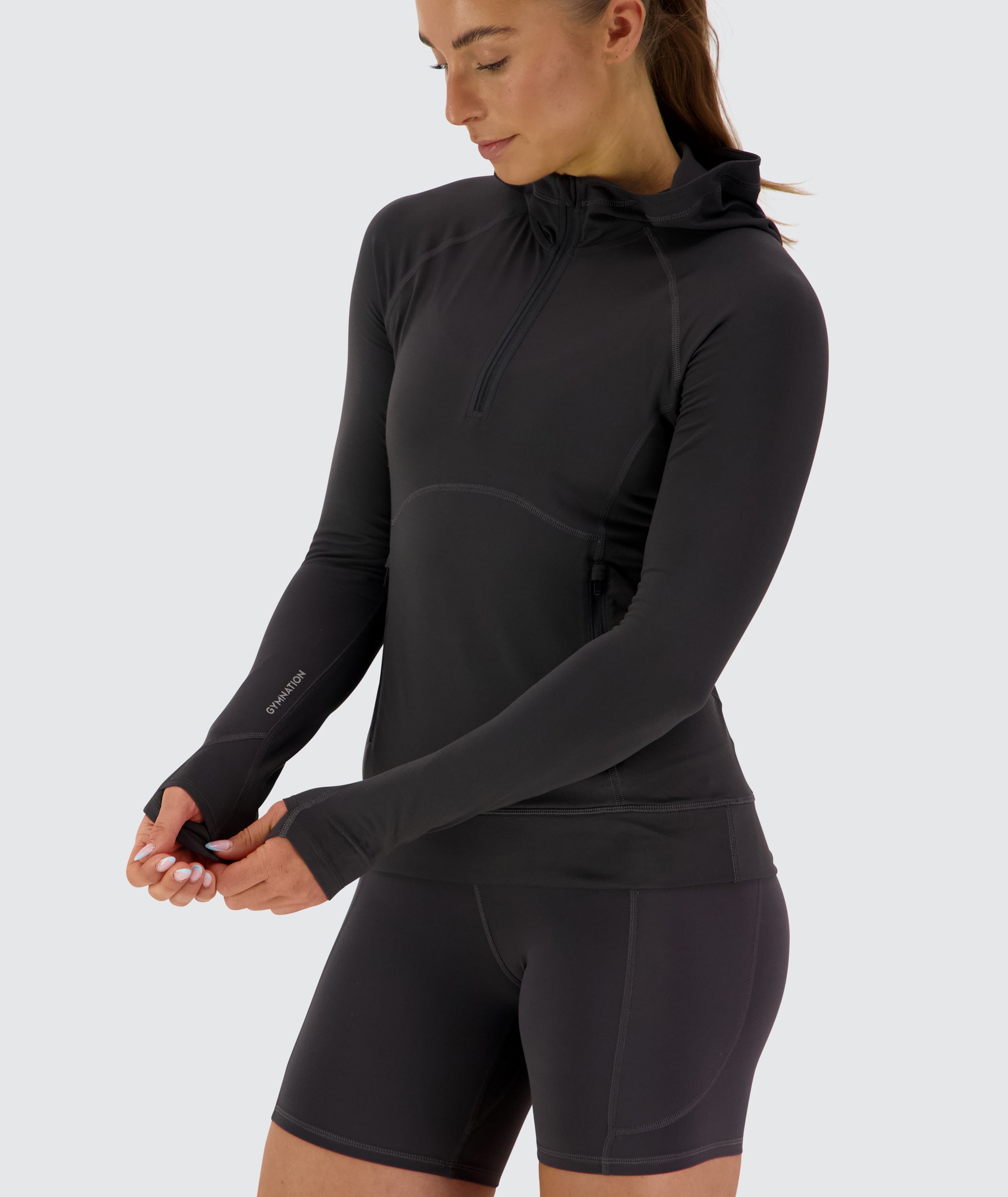 Women's comfy hoodie for training #color_gravel-grey