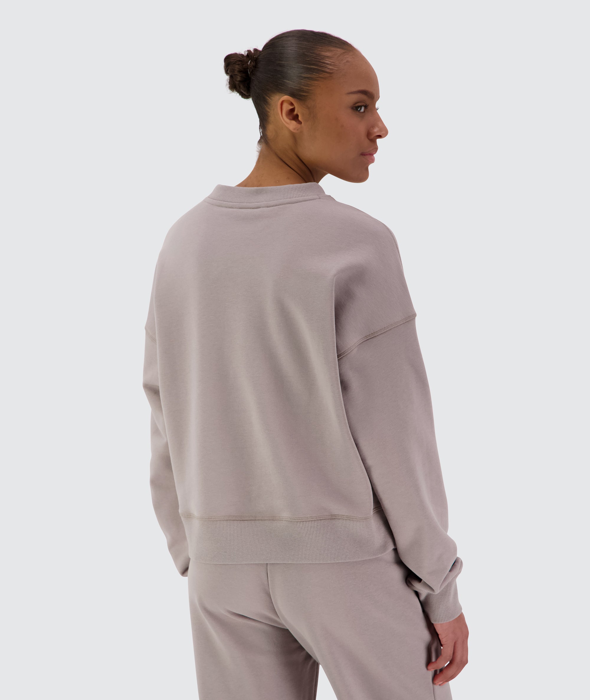 Women Crewneck #color_sand