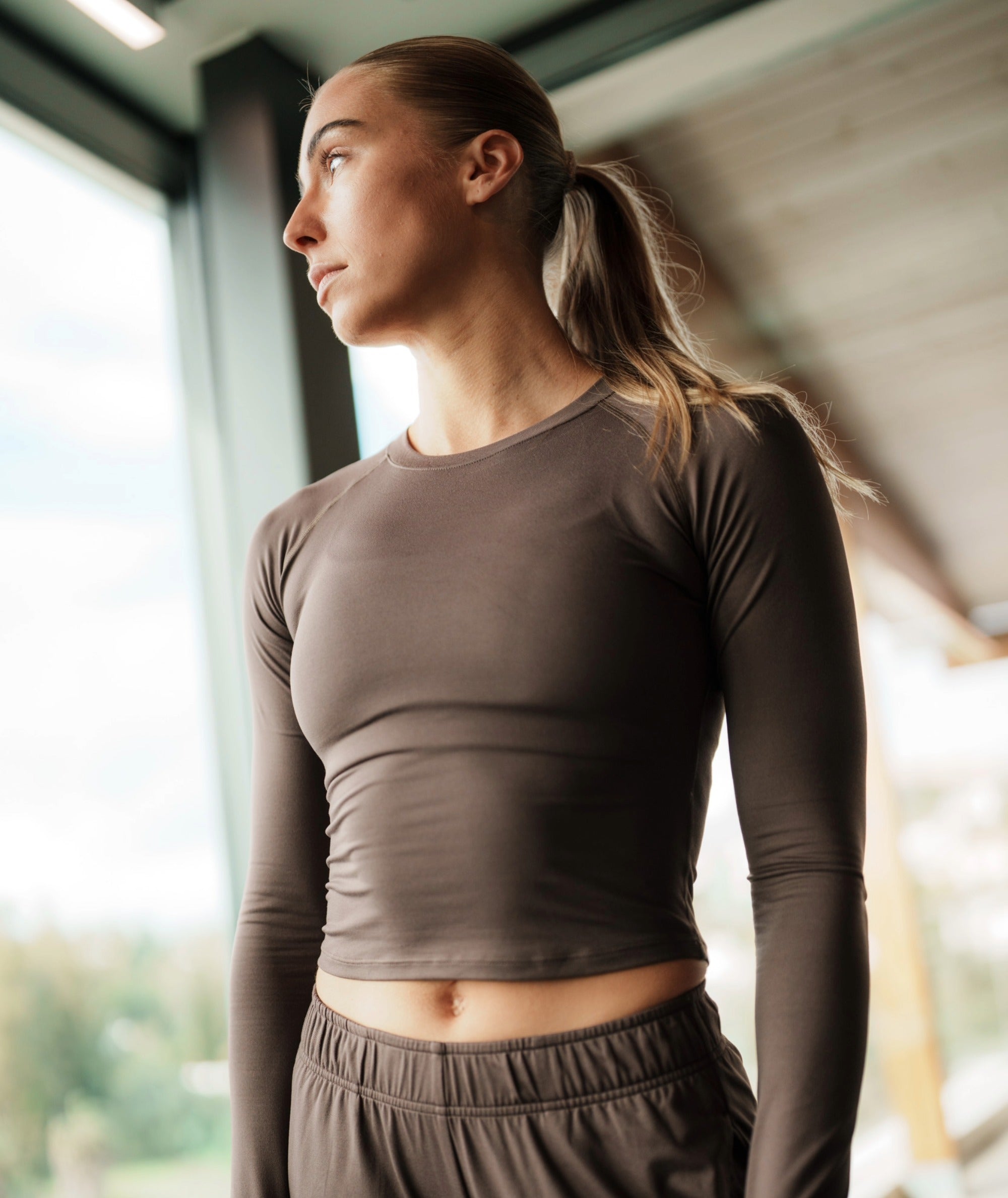 Women's Cropped ComfyKnit Longsleeve #color_coffee-bean