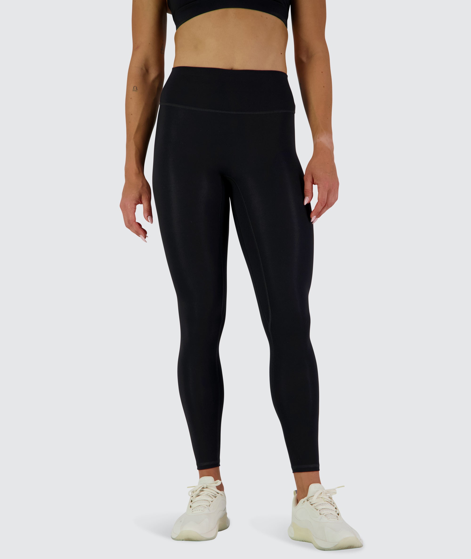 EveryForm Tights, Model 176 cm / size S #color_black