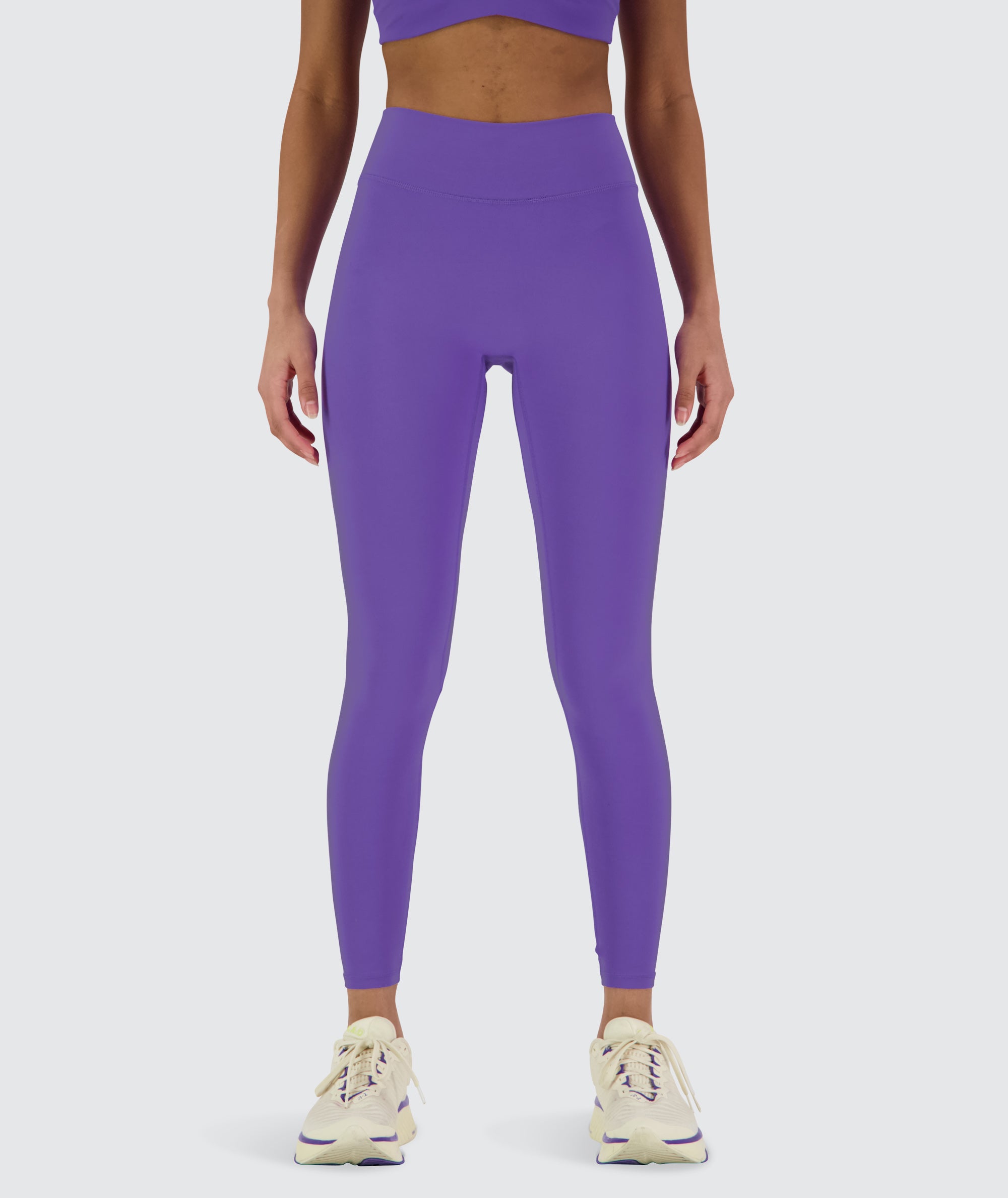 SuperSoft Seamless Leggings Model 167cm / Size S #color_violet-vibe