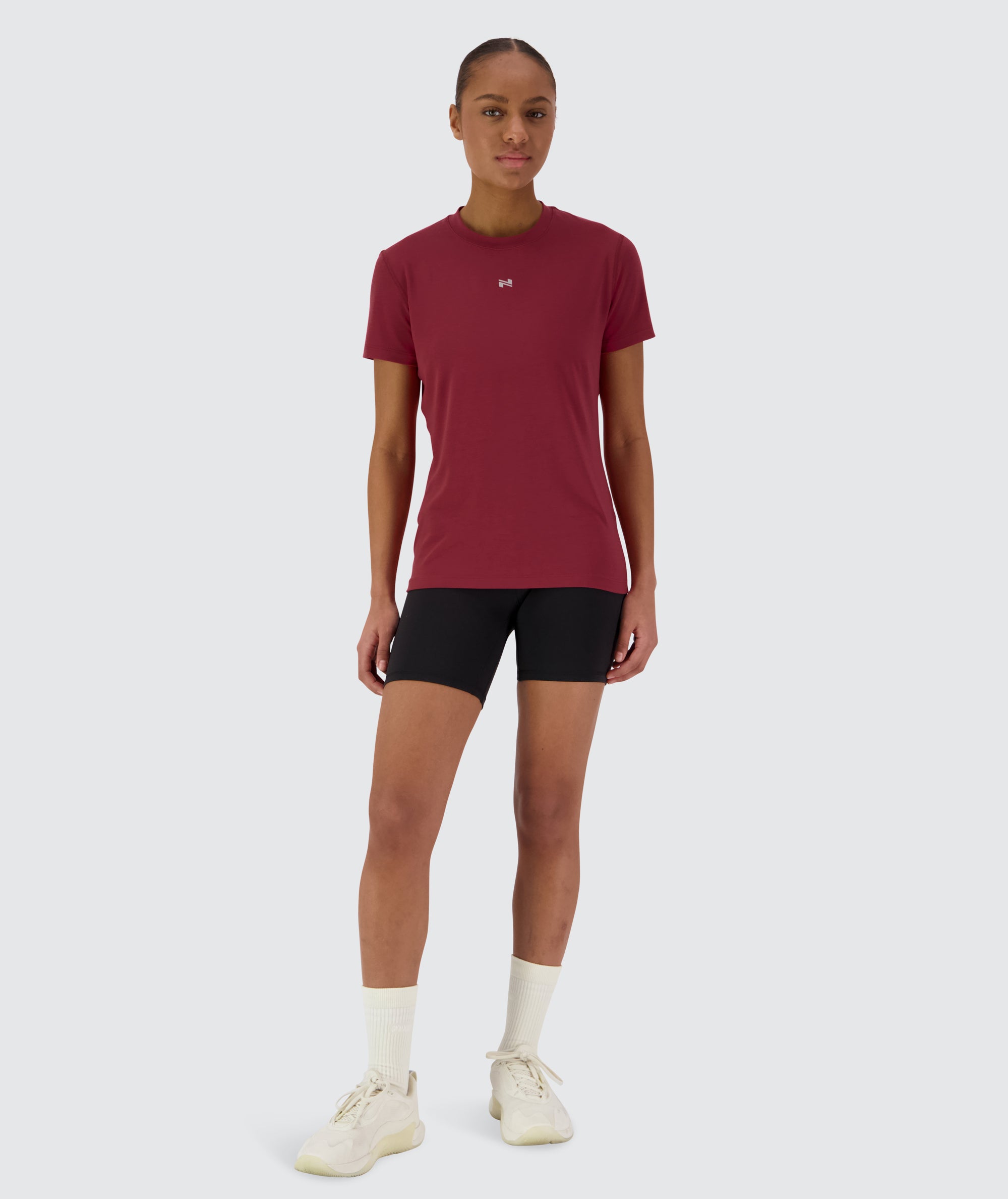 women's training tee #color_garnet-red