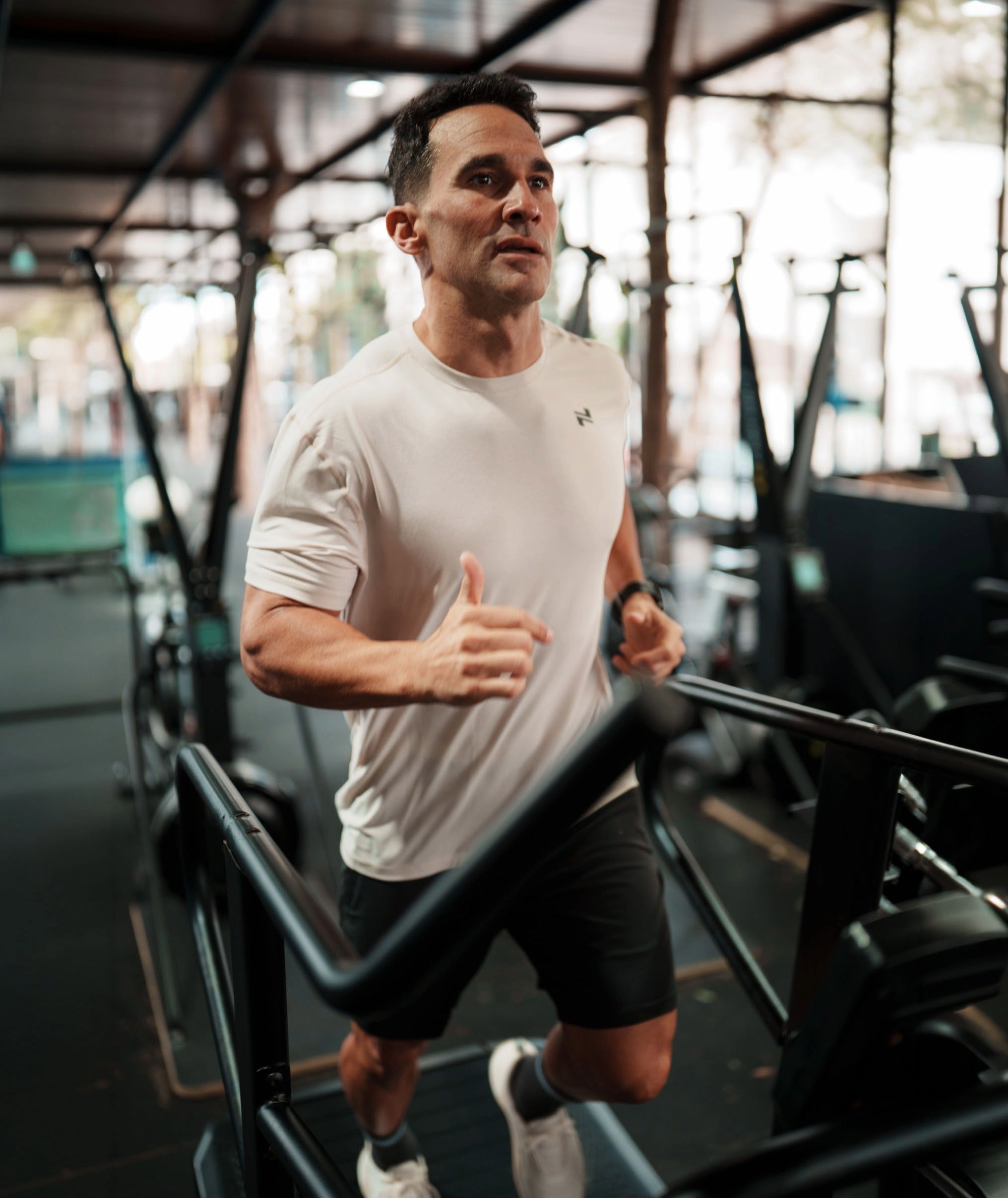 Bestseller Men's Training T-Shirt#color_oat