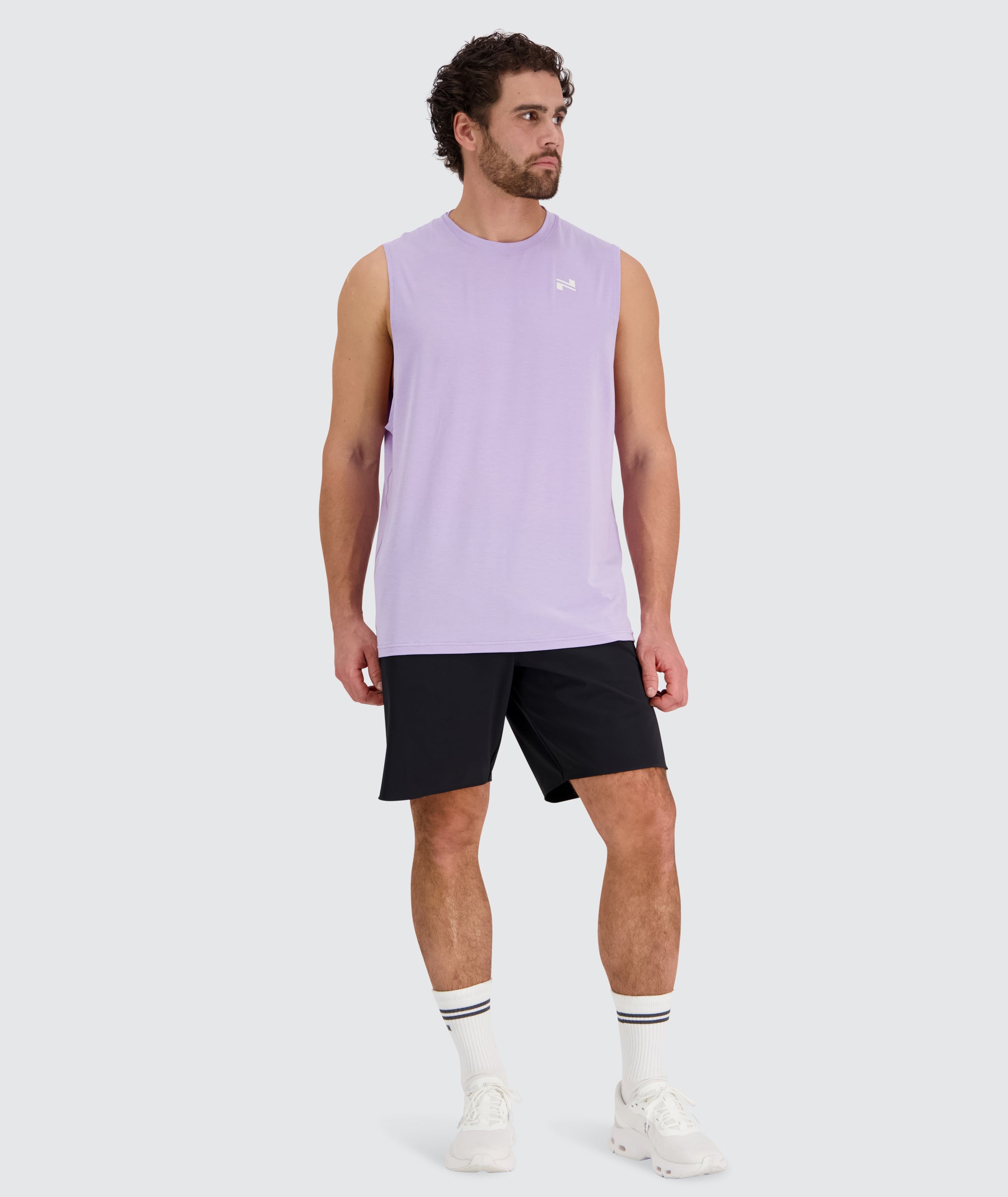 Men's Training Muscle Tank Top, Model 179 cm / size L#color_lavender