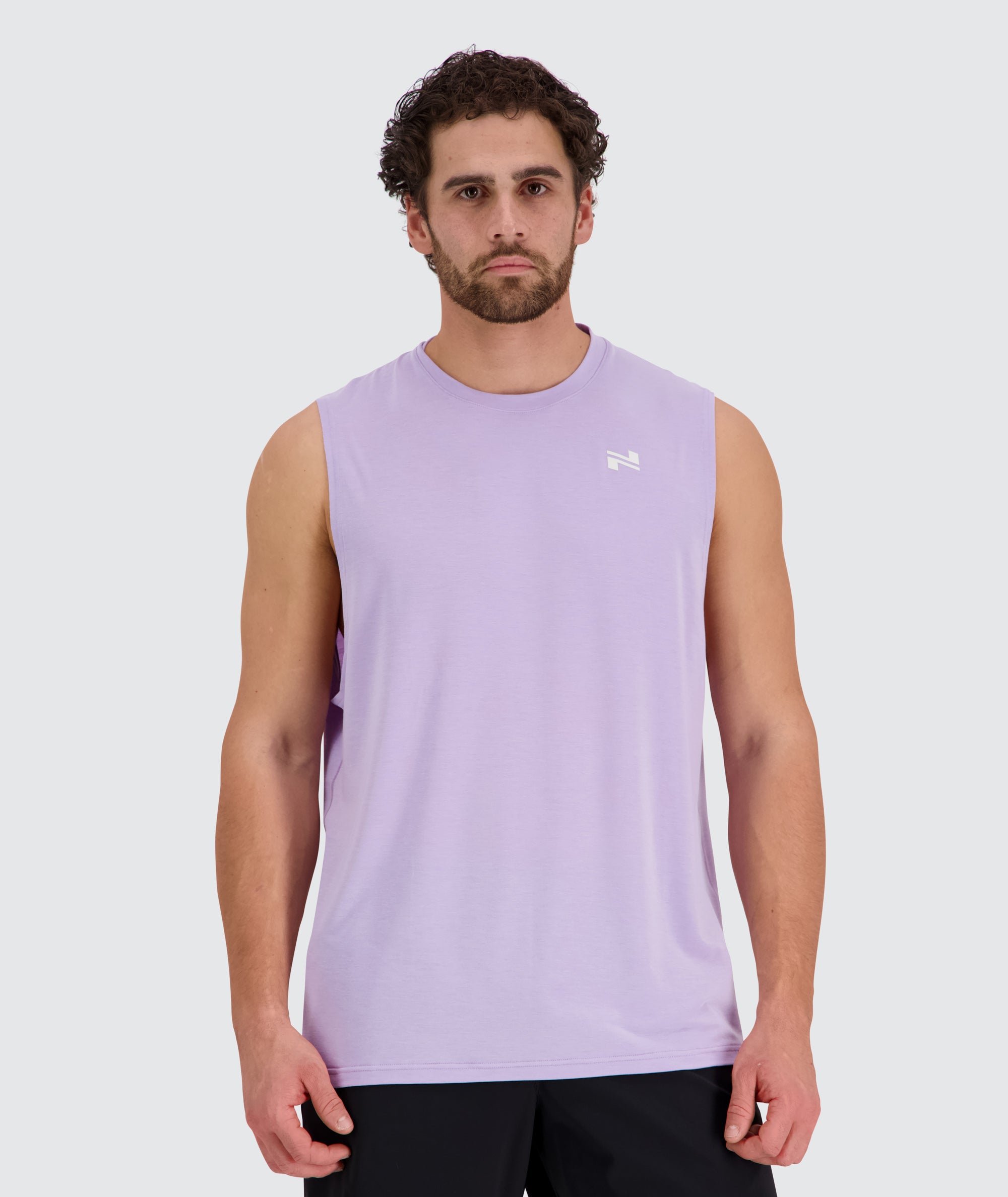Men's Training Muscle Tank Top, Model 179 cm / size L#color_lavender