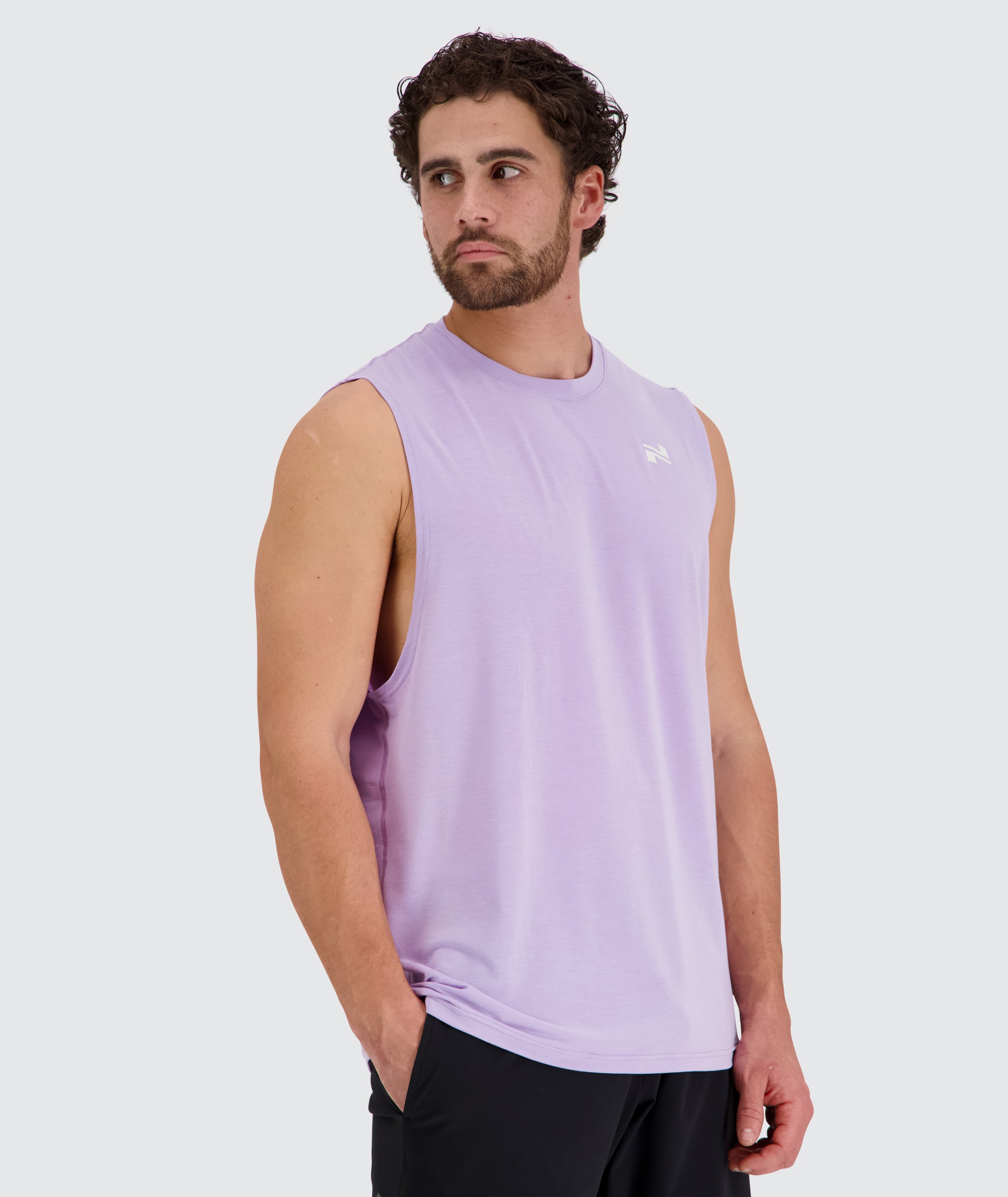 Men's Training Muscle Tank Top, Model 179 cm / size L#color_lavender