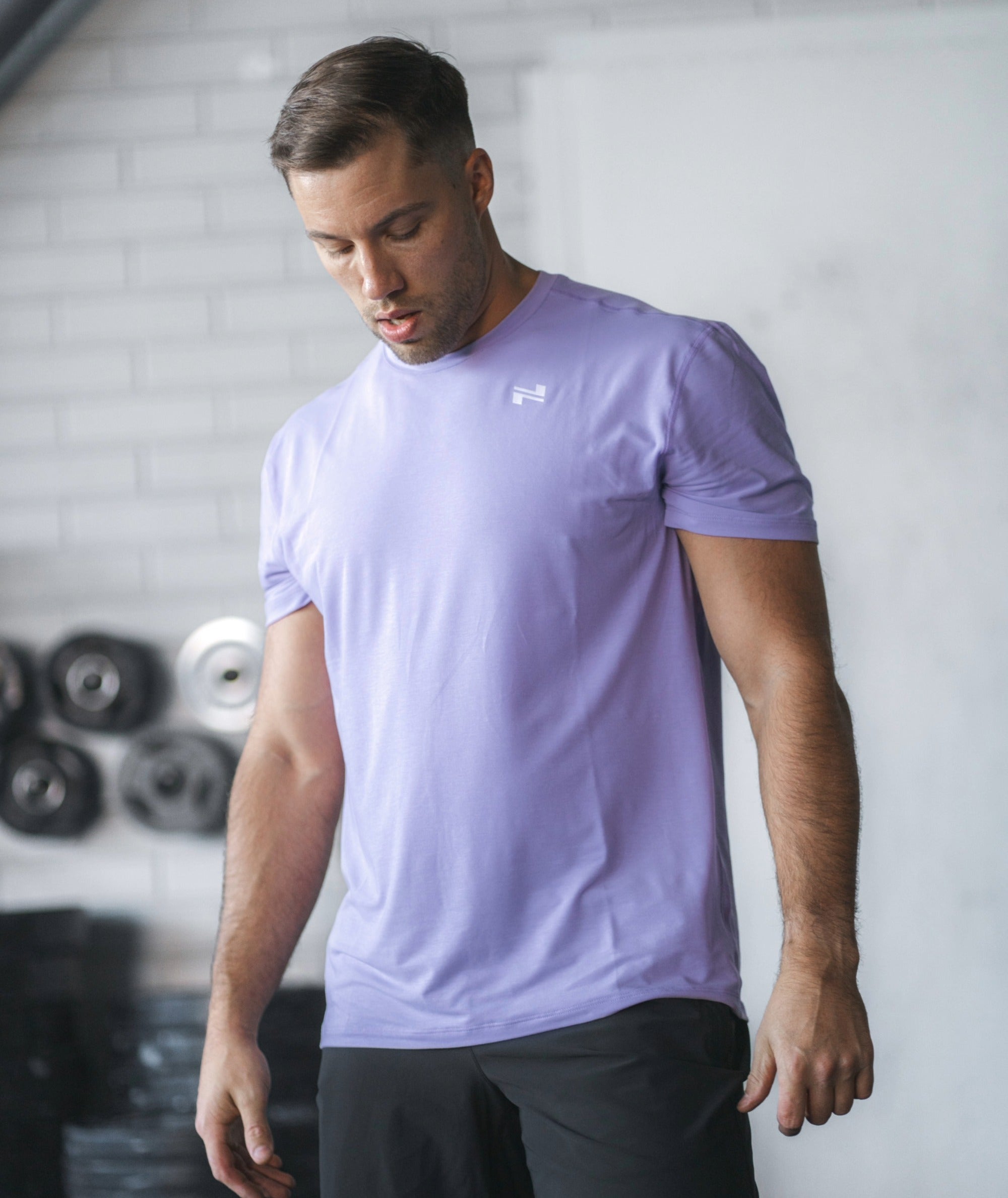 Men's Training T-Shirt #color_lavender