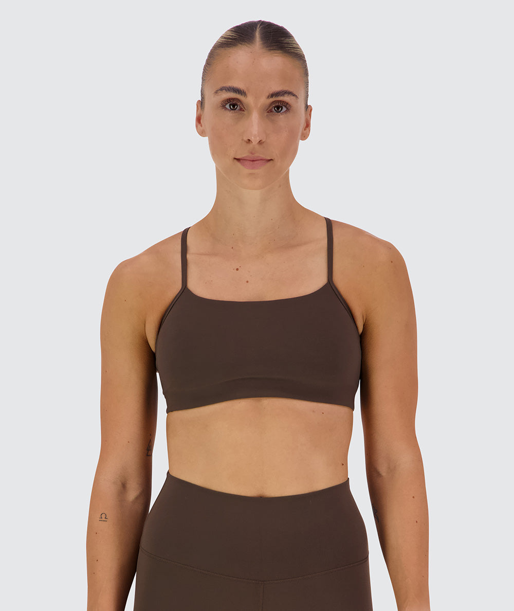 SuperSoft Sports Bra, Model 176 cm / size S#color_coffee-bean