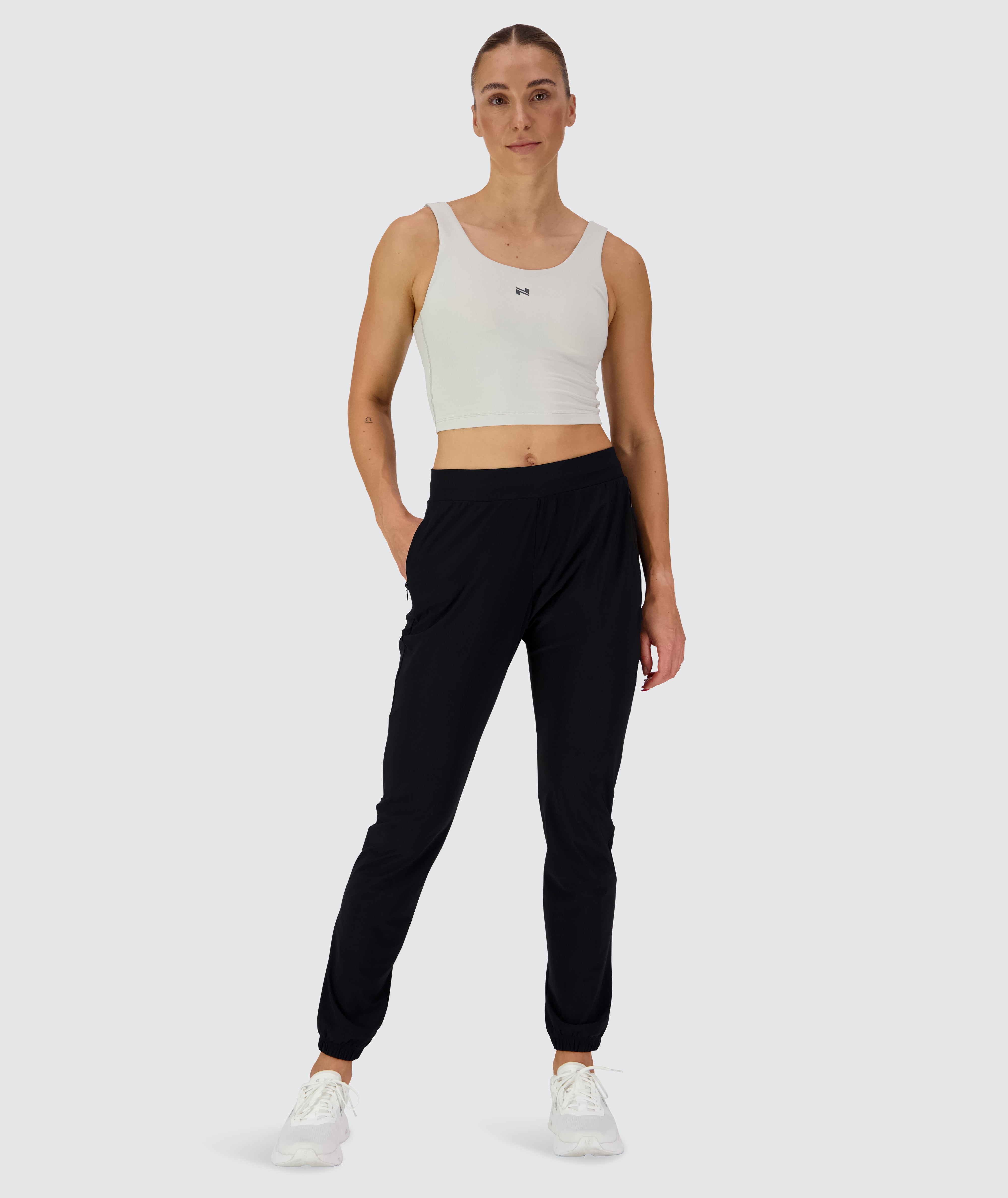 Women's Active Joggers for sports, Model 176 cm / size S#color_black