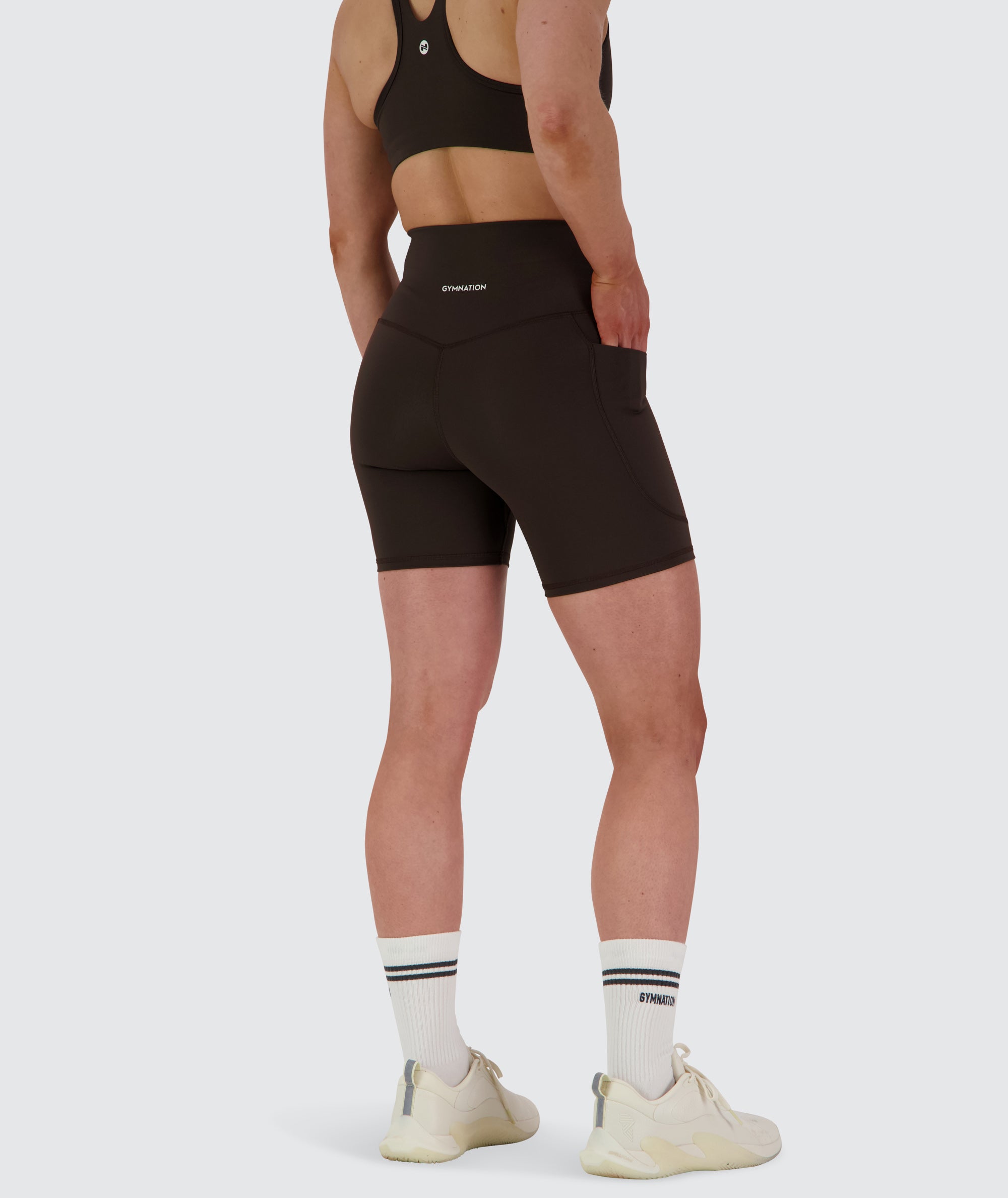 Women's Everyday Pocket Shorts #color_moody-espresso