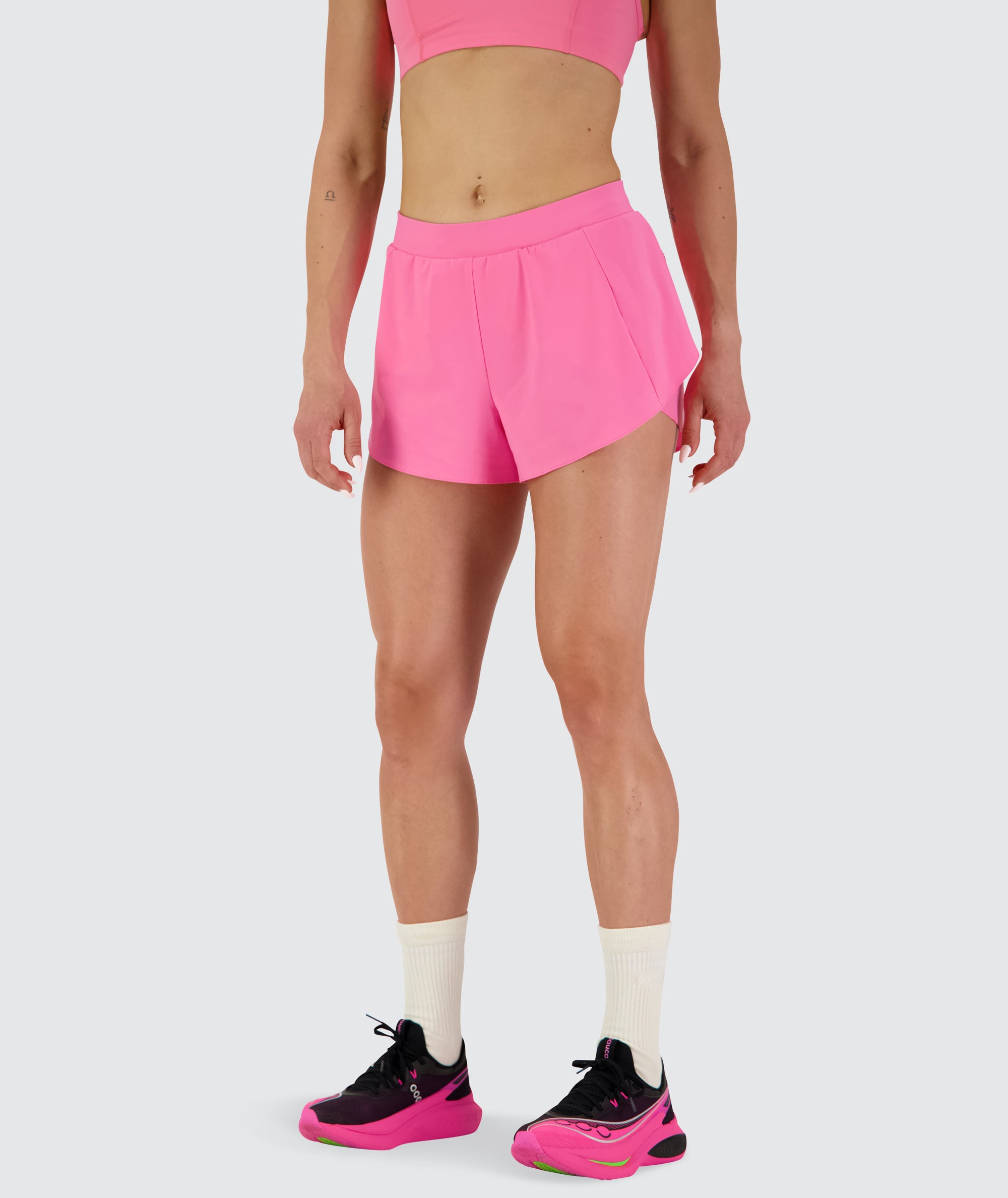 Women's Hybrid Elite Shorts #color_candy-pink
