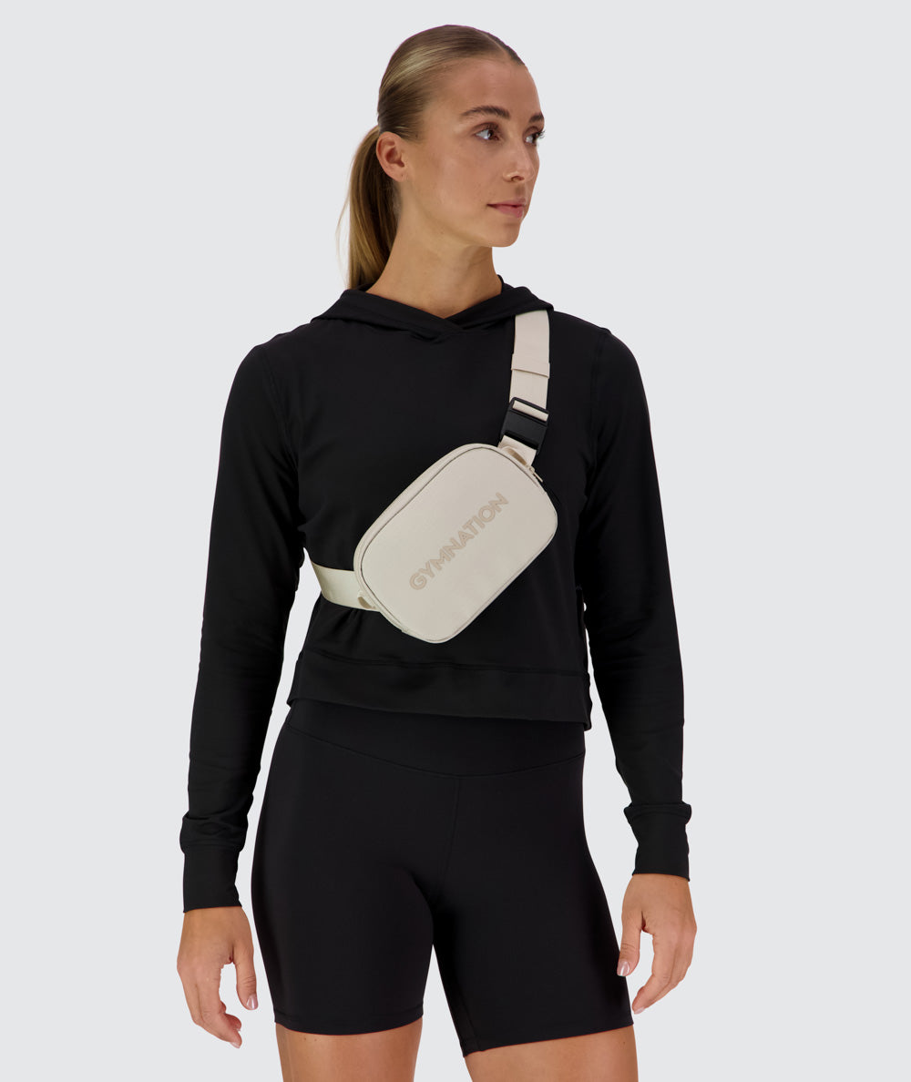 Comfy cropped hoodie, Model 176 cm / size S#color_black