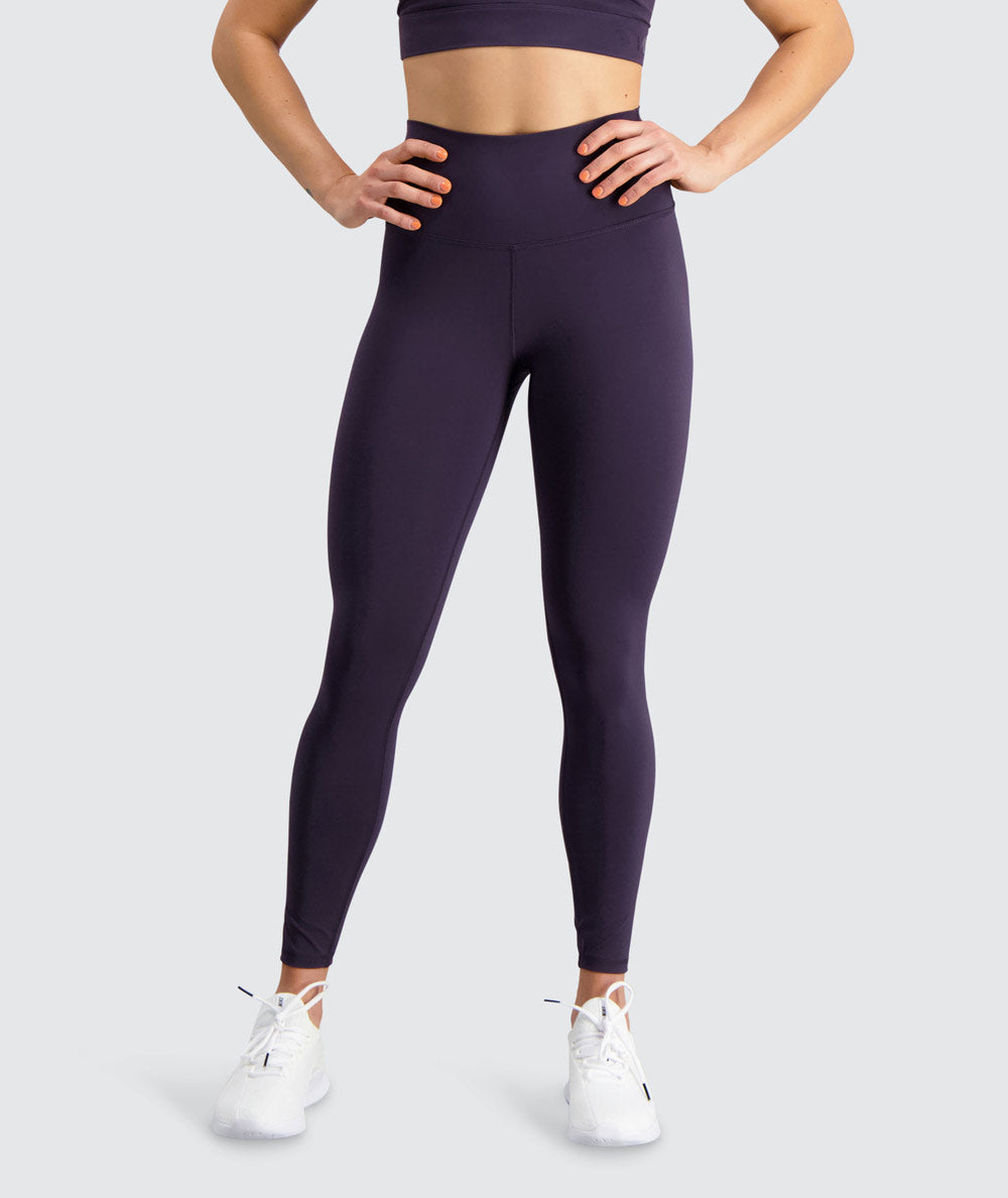 treenitrikoot joista ei näy läpi#color_plum