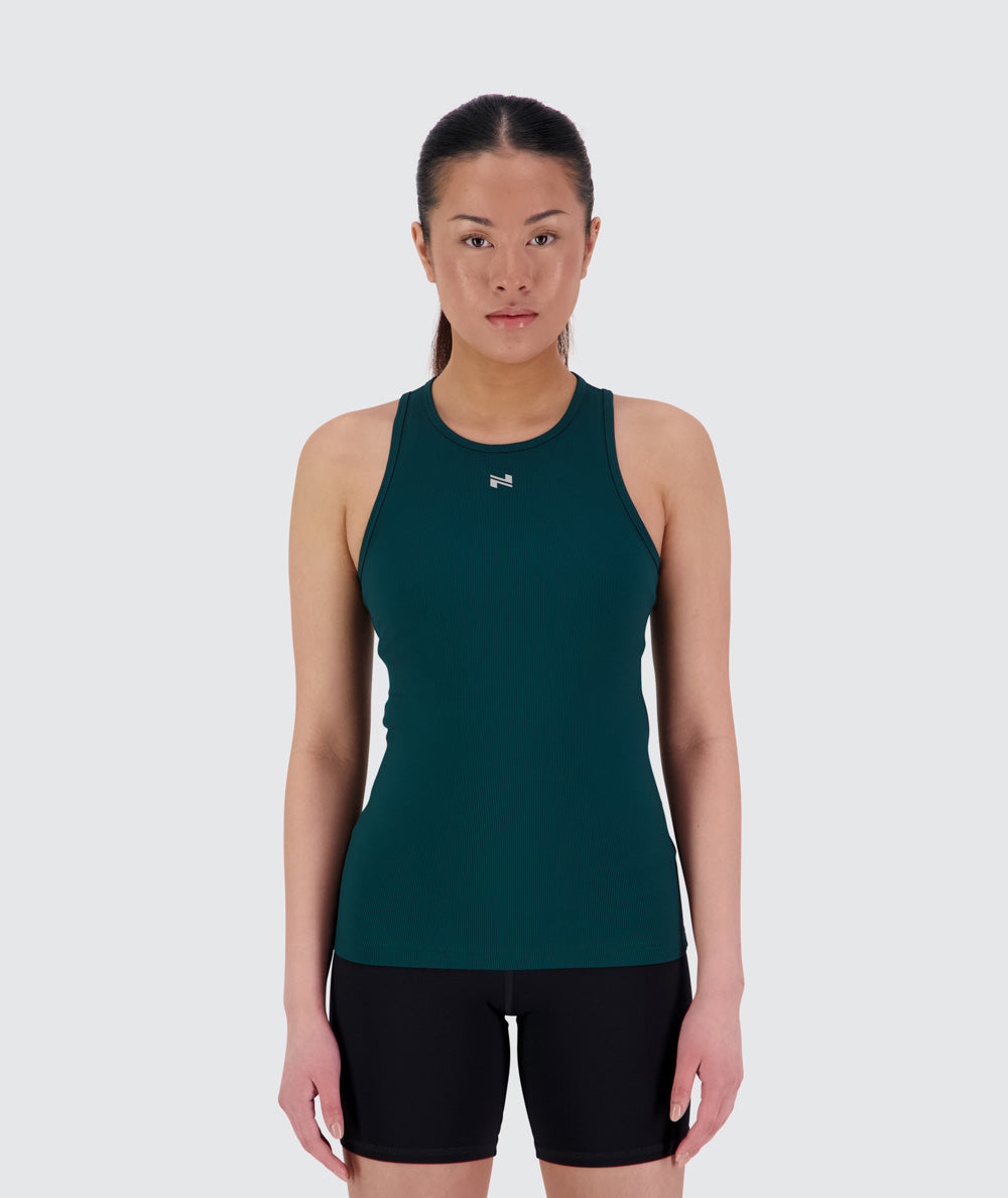 Women's ribbed tank top, Model 160 cm / Size XS #color_forest-green