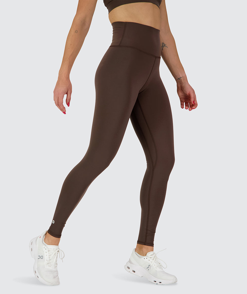 Training tights for tall women, Model 176 cm / size S#color_coffee-bean